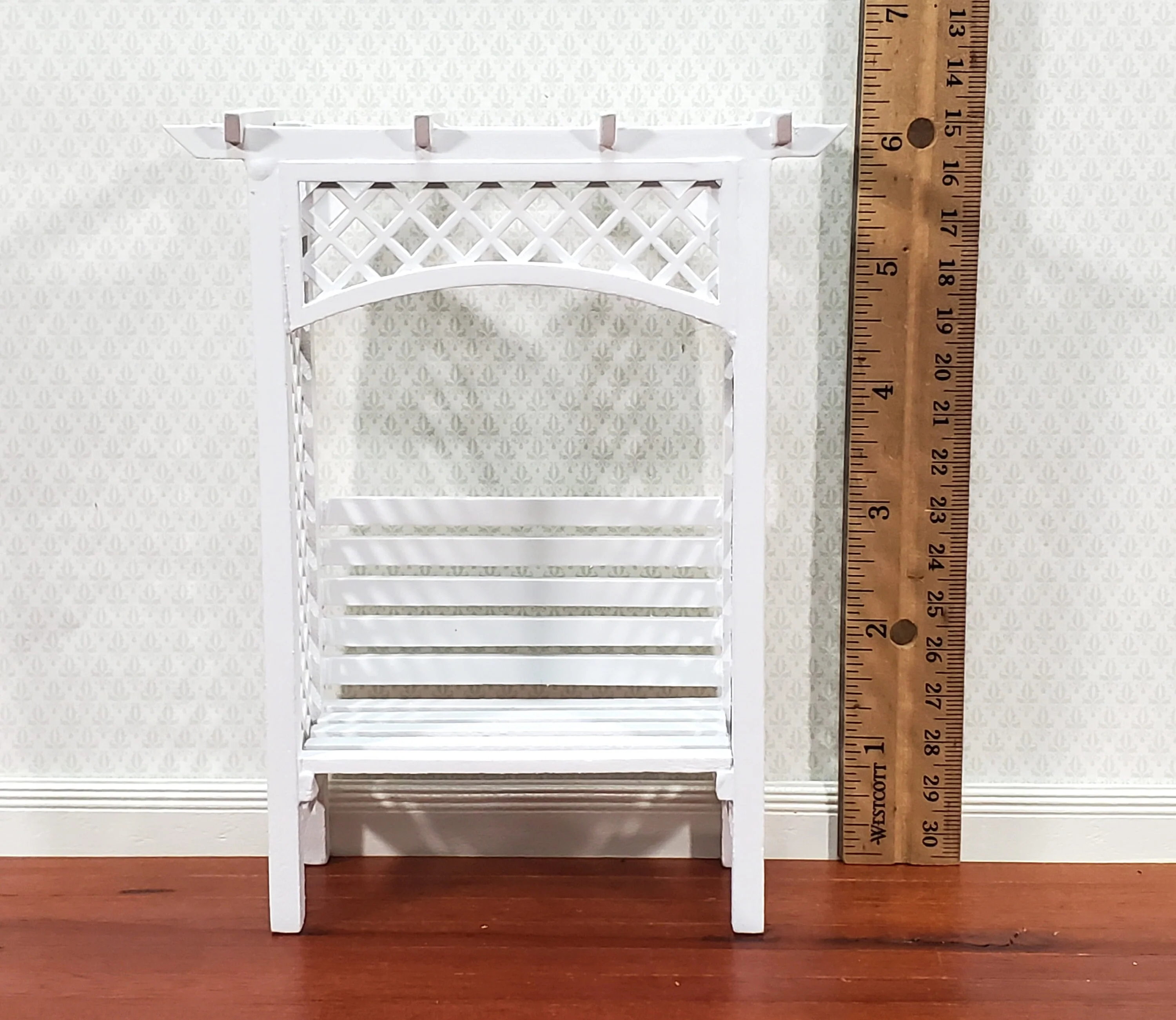 Dollhouse Garden Arbor Bench with Trellis for Flowers White Wood 1:12 Scale Miniature - Image 5