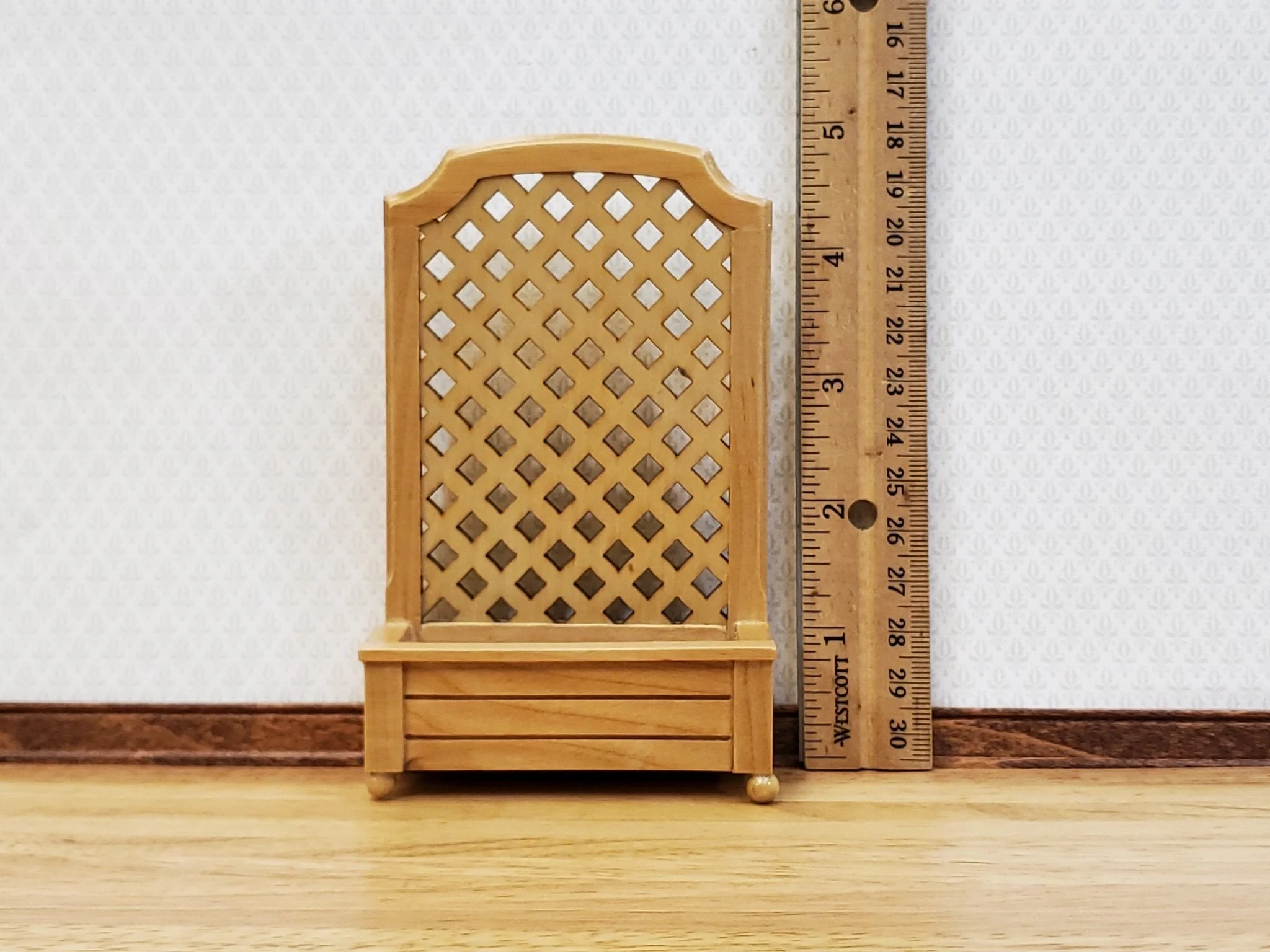 Dollhouse Garden Trellis with Flower Box Light Oak Finish 1:12 Scale Miniature - Image 6