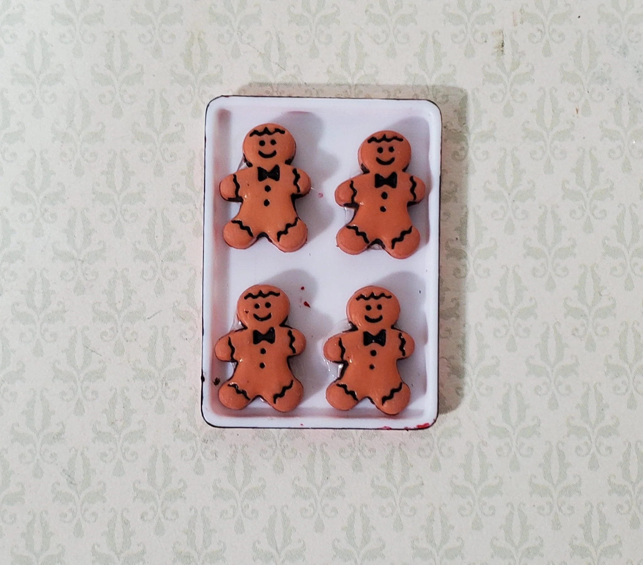 Dollhouse Gingerbread Men on Cookie Sheet 1:12 Scale Food Kitchen Handmade