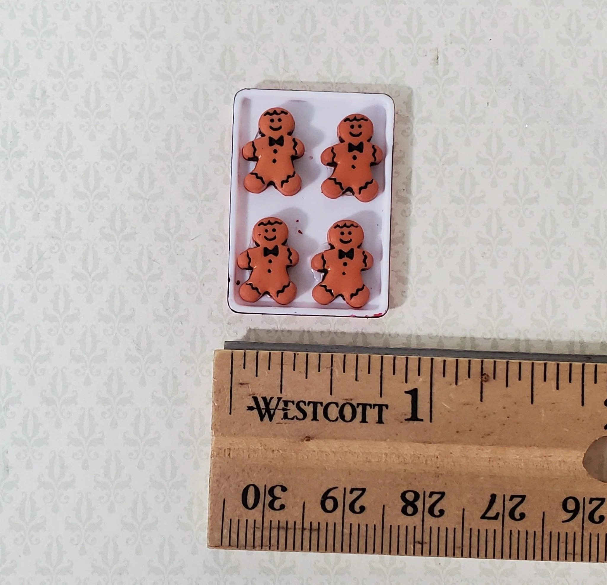 Dollhouse Gingerbread Men on Cookie Sheet 1:12 Scale Food Kitchen Handmade - Image 4