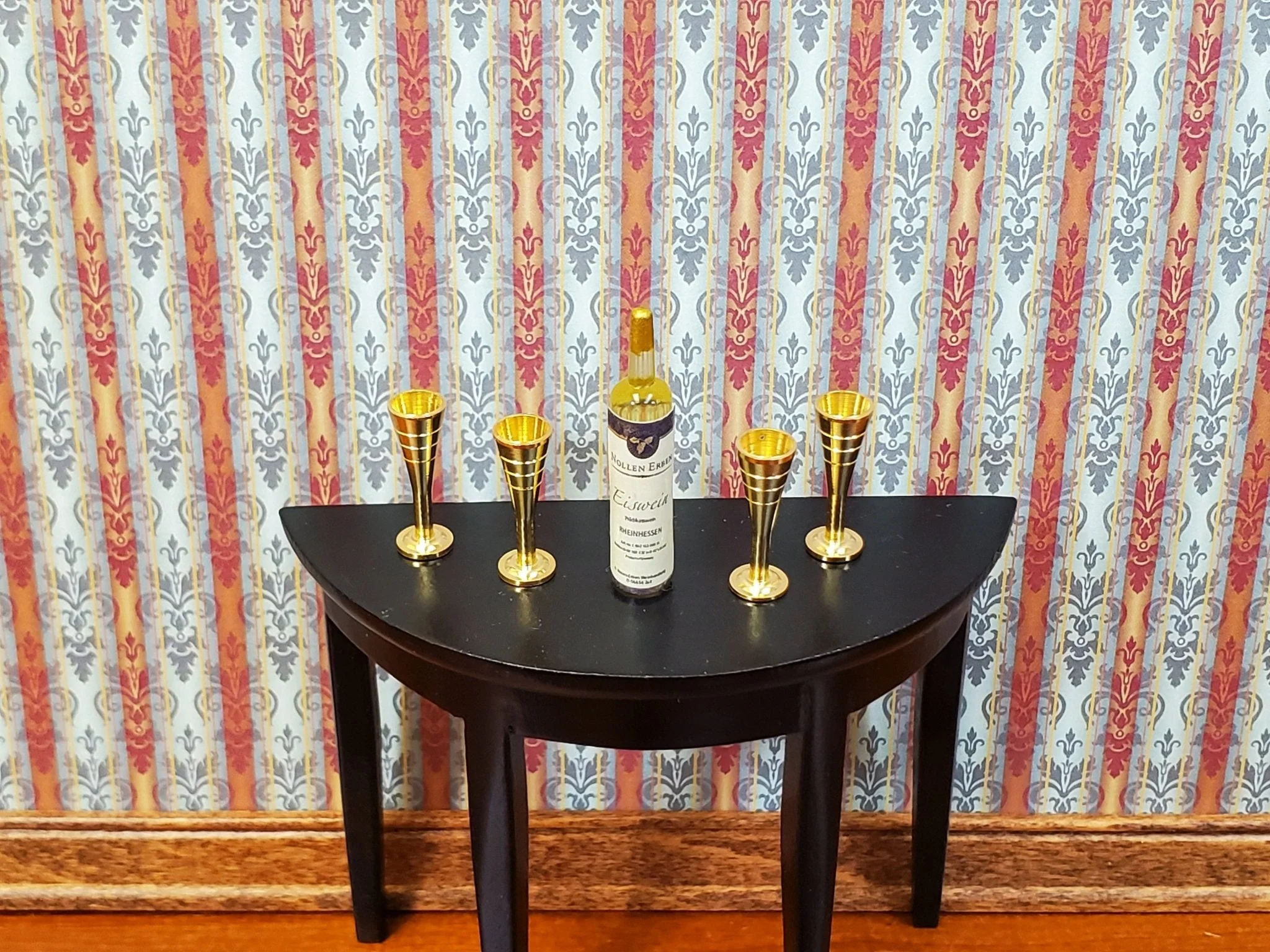 Dollhouse Glasses Fluted Champagne Gold Metal Set of 4 1:12 Scale Miniatures Kitchenware Glasses - Image 3