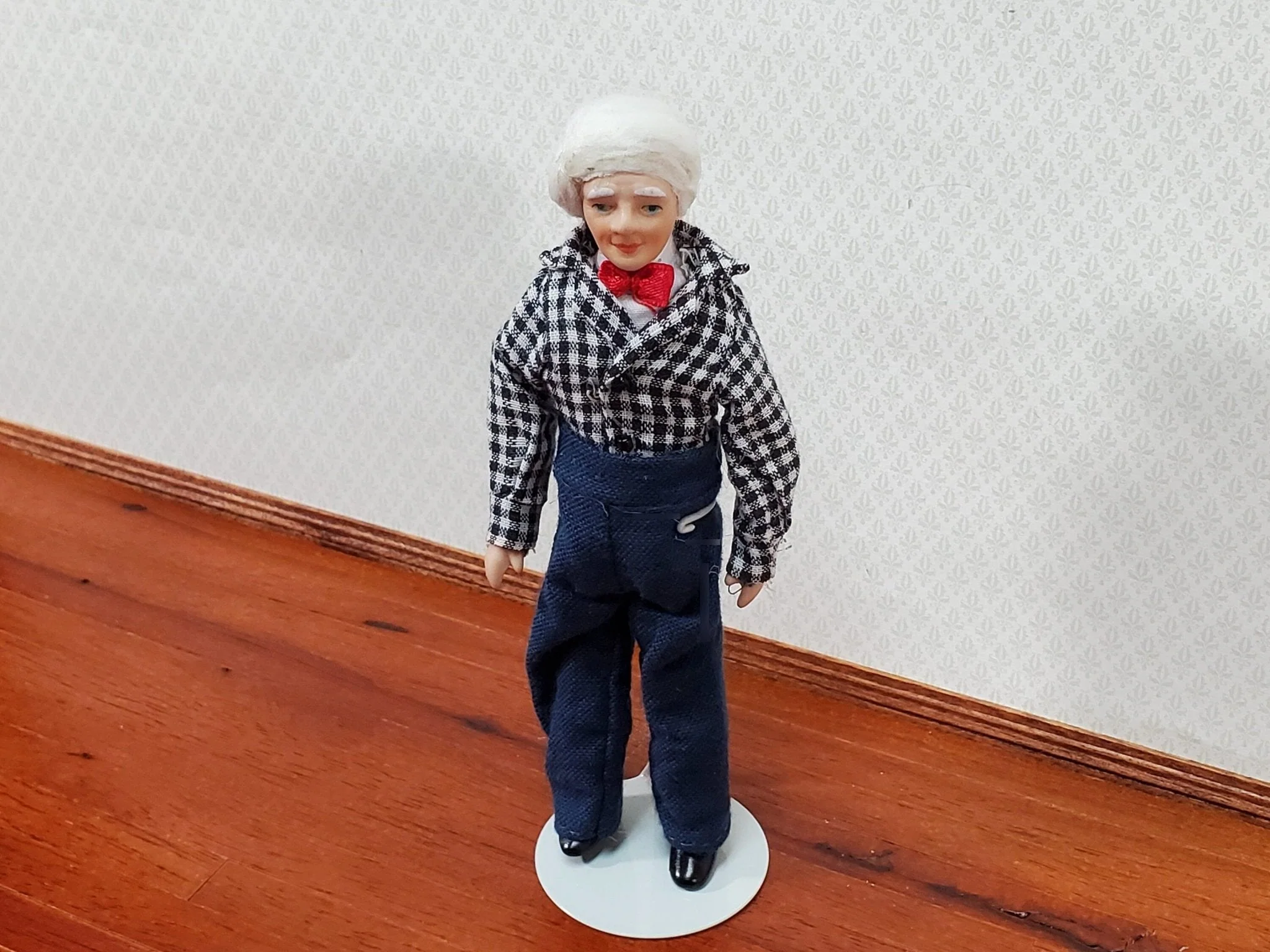 Dollhouse Grandpa Grandfather Porcelain Doll Poseable 1:12 Scale Miniature People - Image 4