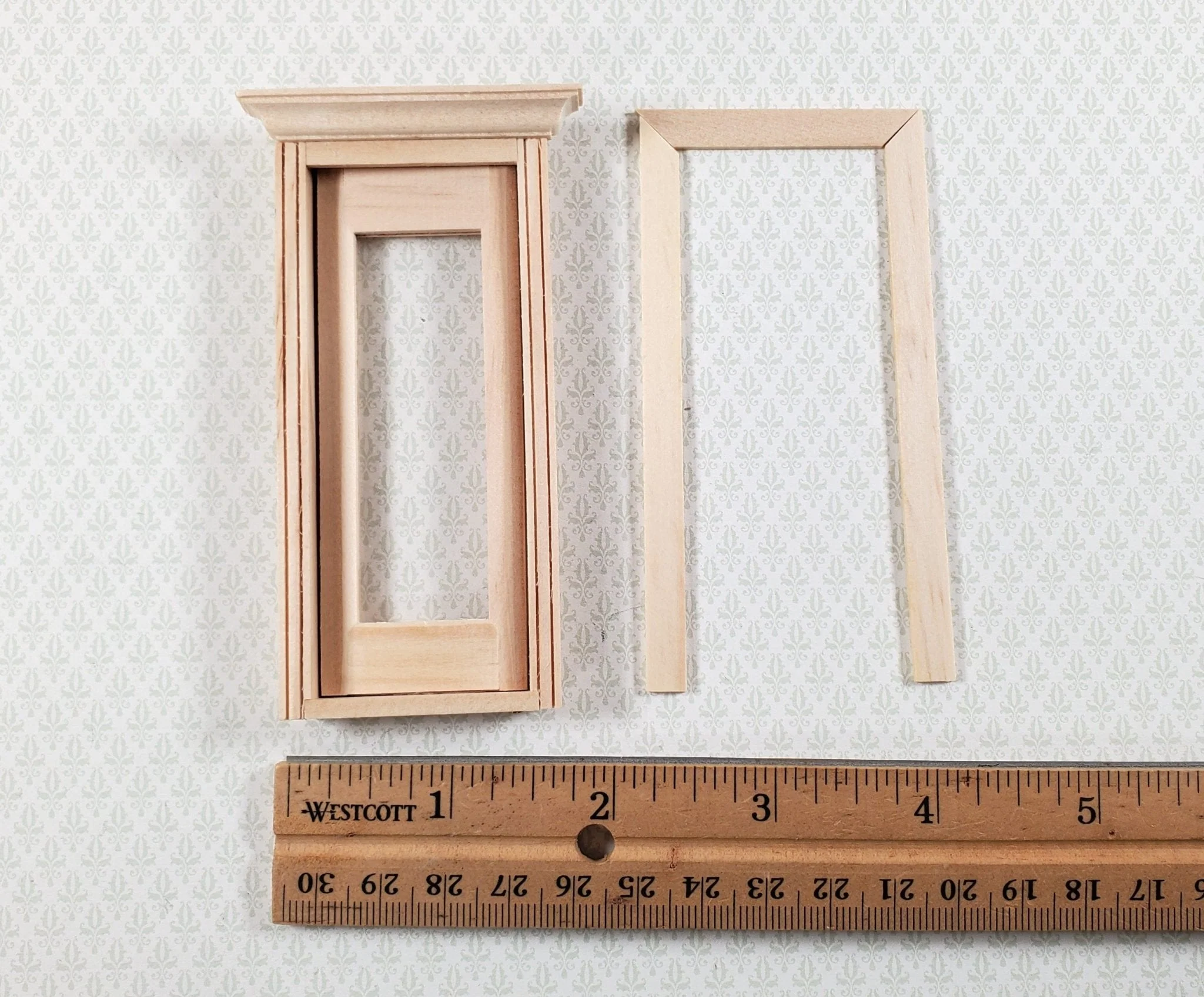 Dollhouse HALF SCALE 1:24 Door with "Glass" Insert HWH6033 Houseworks - Image 4