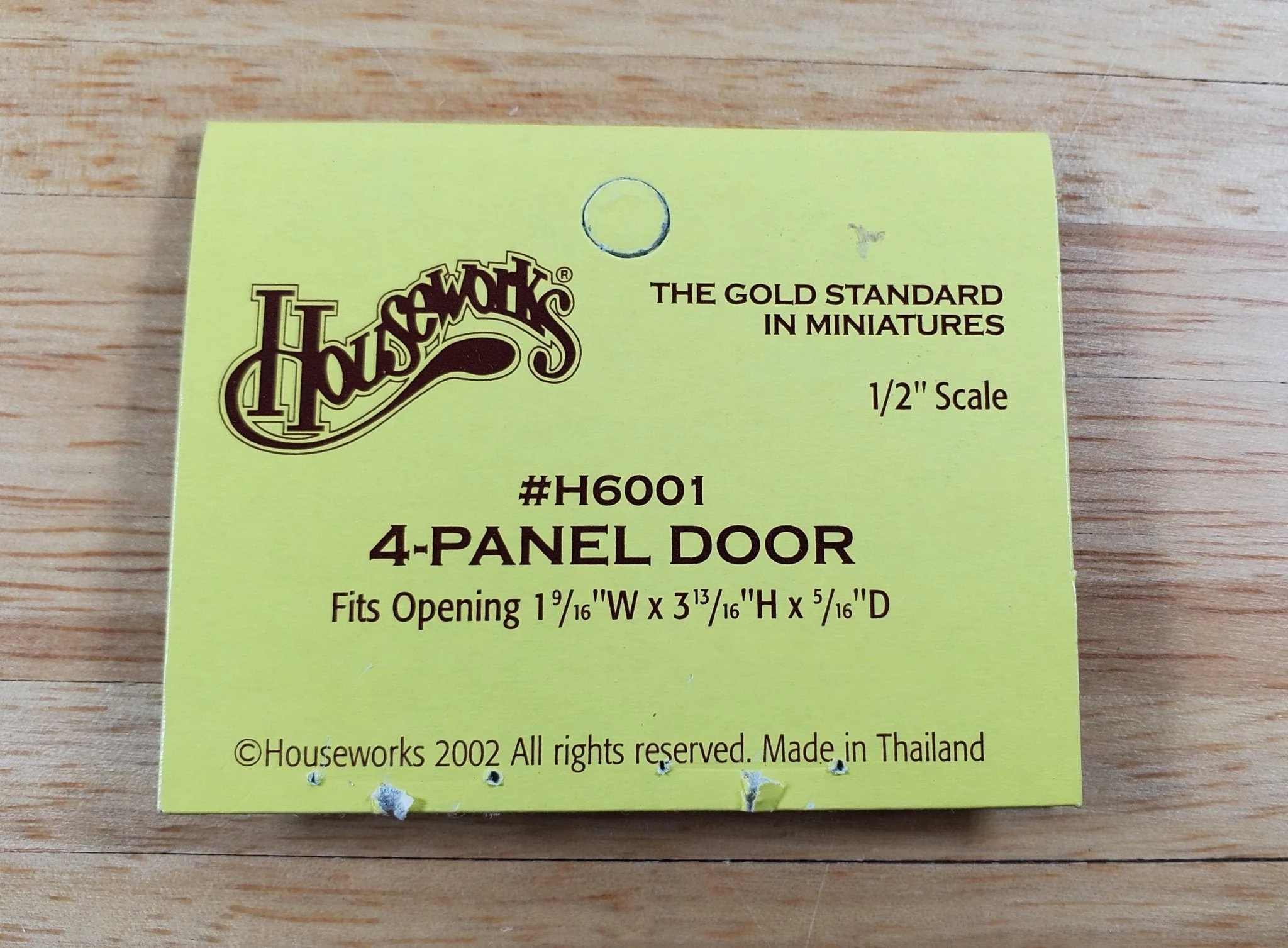Dollhouse HALF SCALE 1:24 Exterior Door Wood HWH6001 Houseworks - Image 4