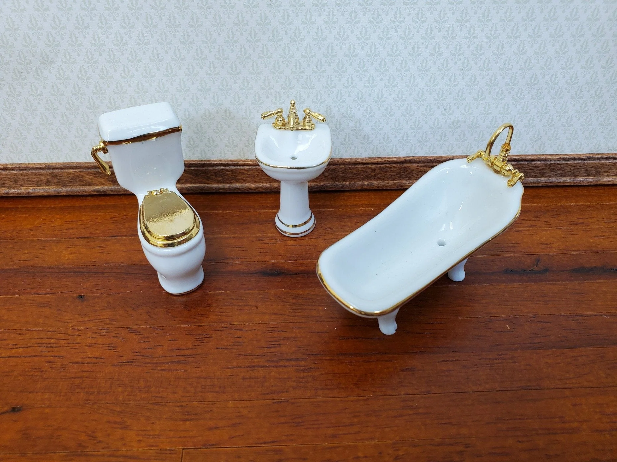 Dollhouse HALF SCALE Bathroom Set Reutter Porcelain Tub Toilet Sink 1:24 Miniatures 24k Gold Accents - Image 2
