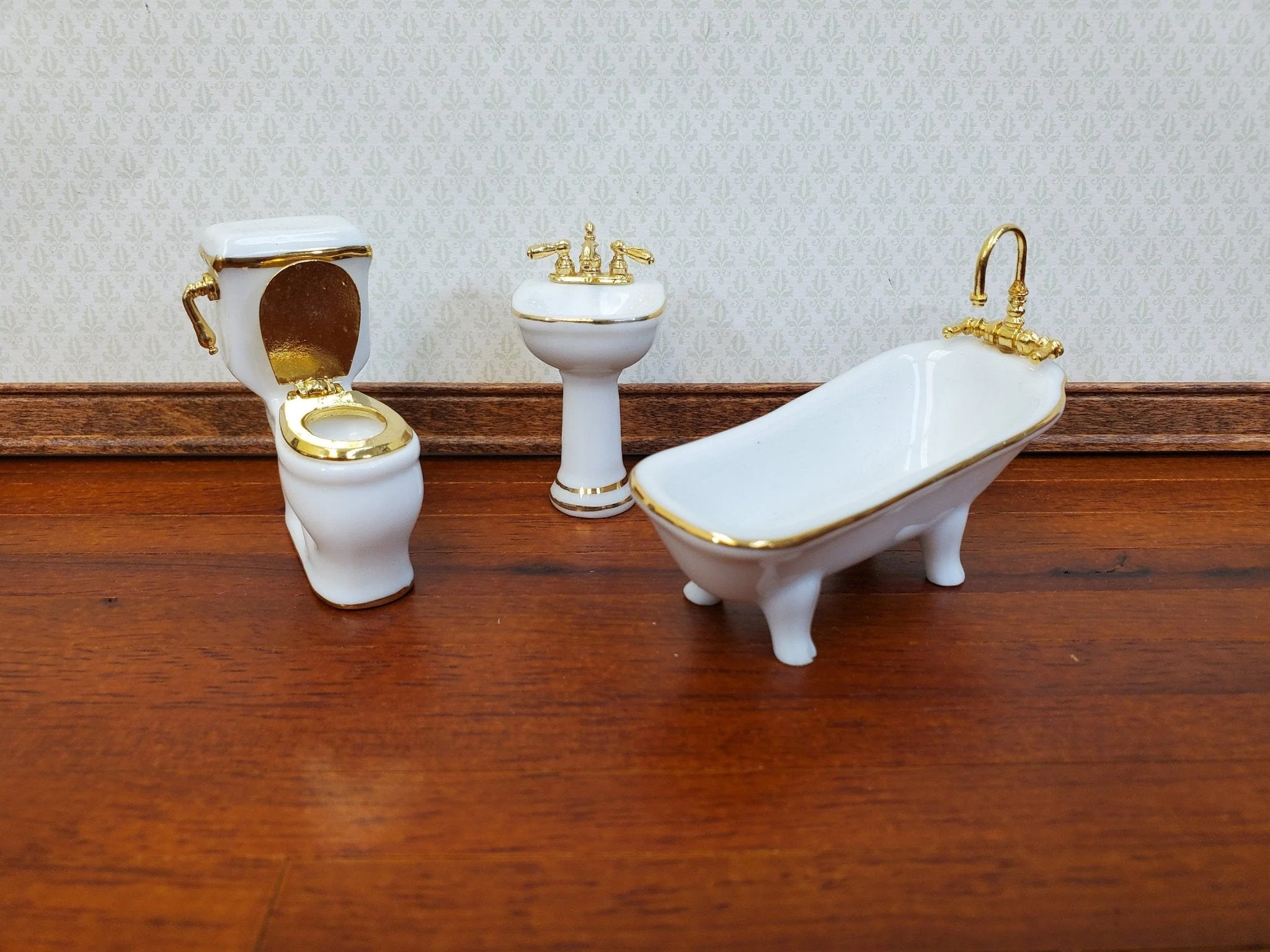 Dollhouse HALF SCALE Bathroom Set Reutter Porcelain Tub Toilet Sink 1:24 Miniatures 24k Gold Accents - Image 3