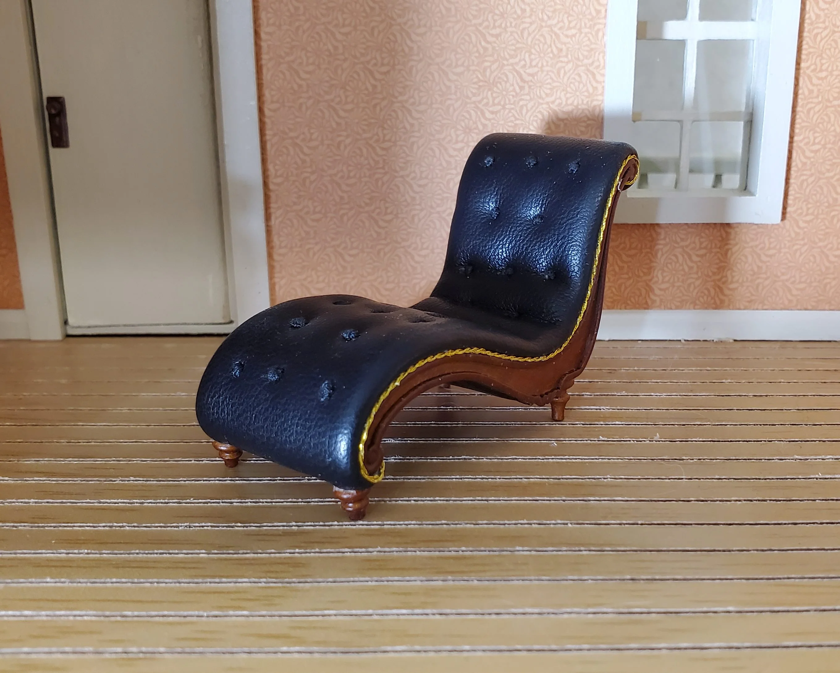 Dollhouse HALF SCALE Chase Lounger Sofa Art Nouveau 1:24 Furniture Faux Leather - Image 2