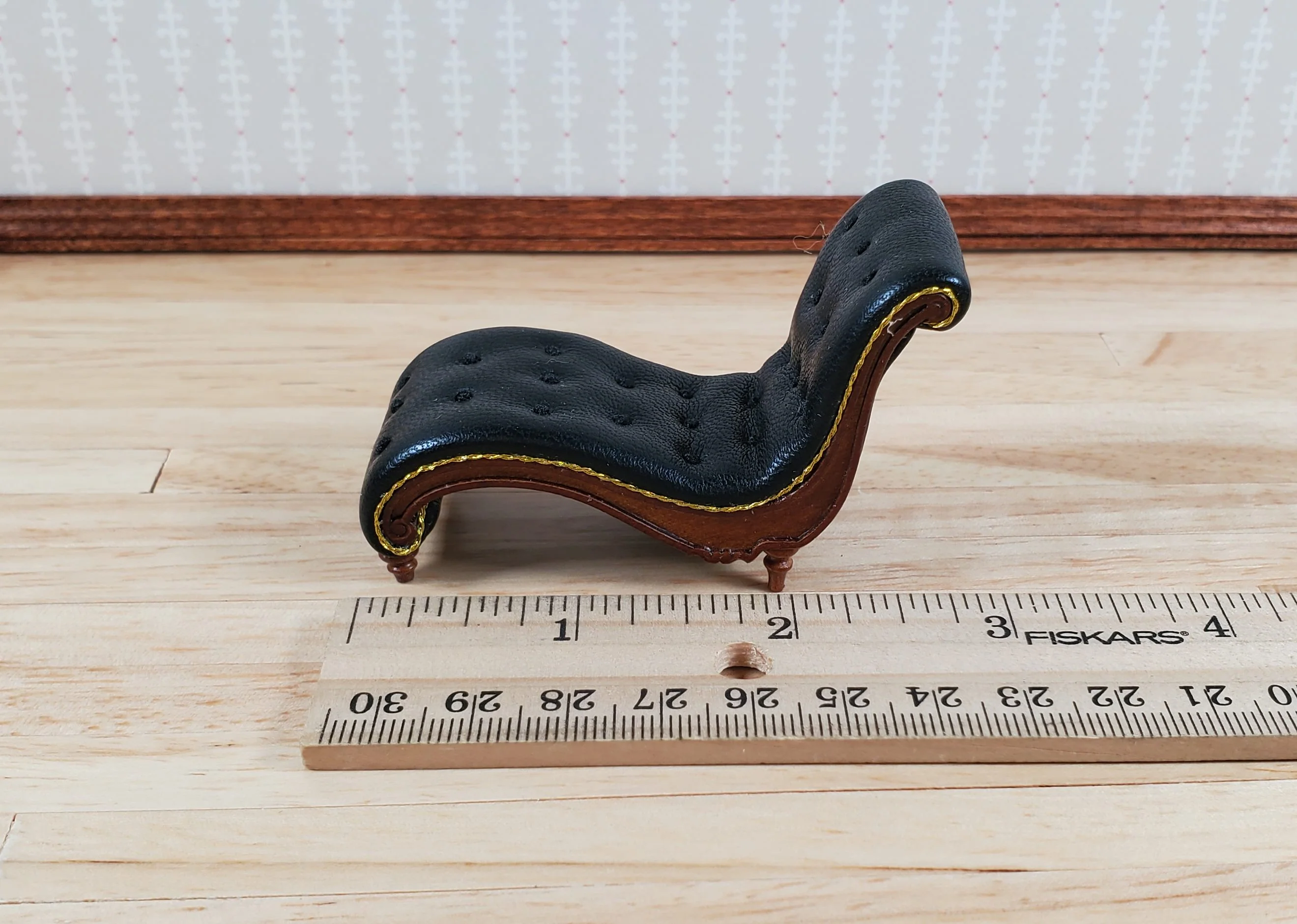 Dollhouse HALF SCALE Chase Lounger Sofa Art Nouveau 1:24 Furniture Faux Leather - Image 3