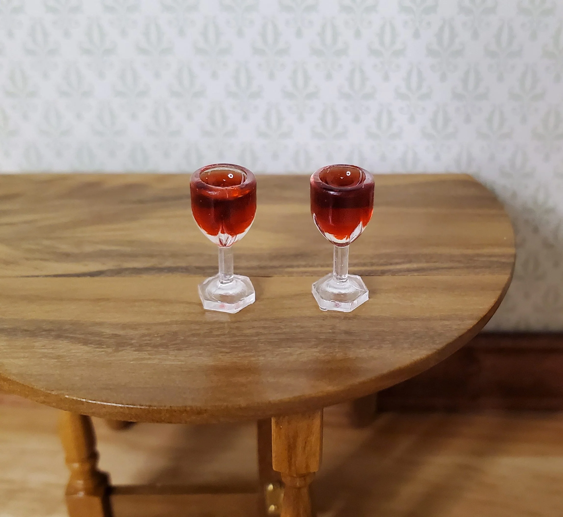 Dollhouse HALF SCALE Filled Red Wine Glasses x2 plastic 1:24 Miniature