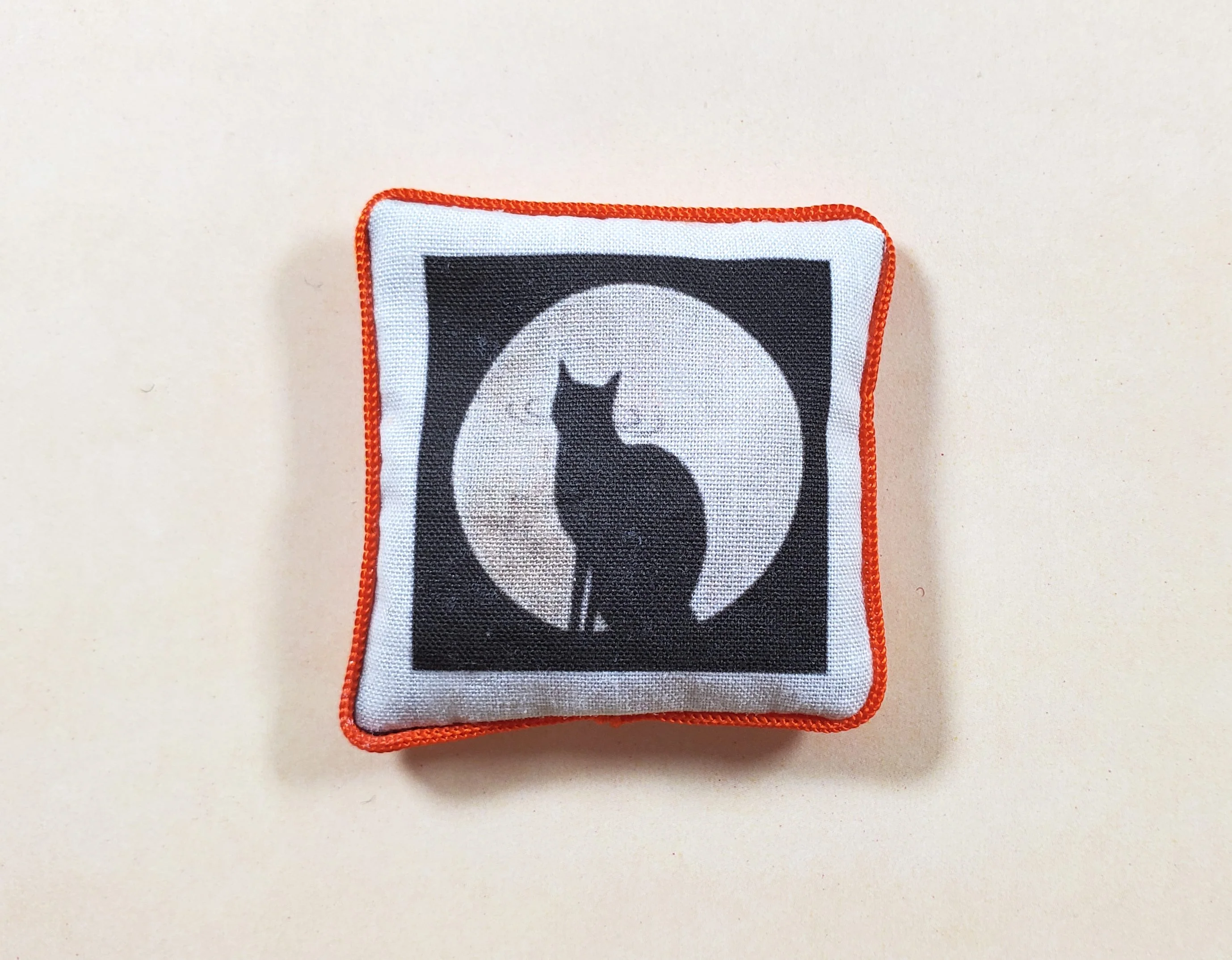 Dollhouse Halloween Black Cat Pillow Handmade 1:12 Scale Miniature 1 1/2"