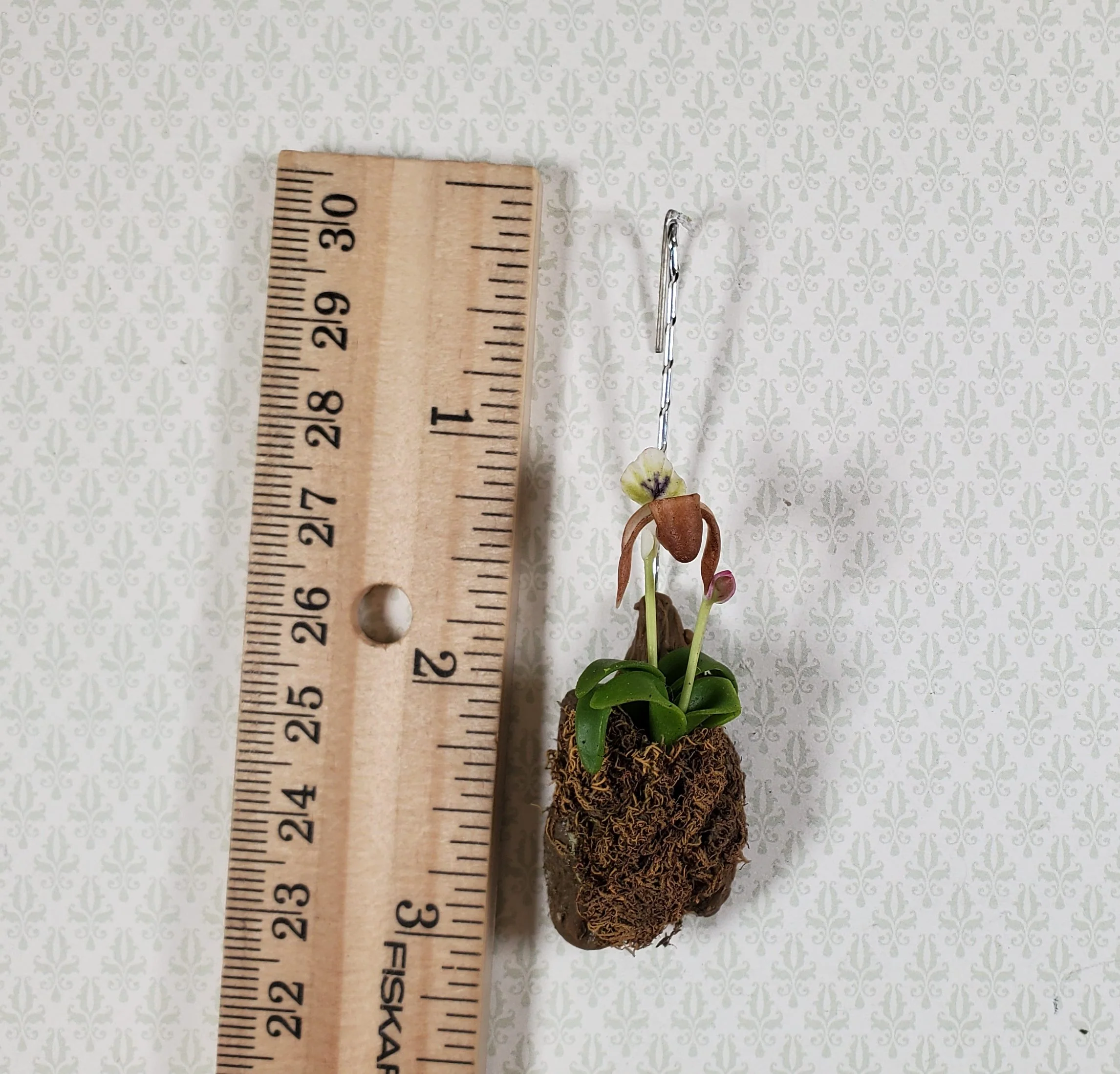 Dollhouse Hanging Cup Orchid on Bark with Moss Flowering Plant 1:12 Scale - Image 2