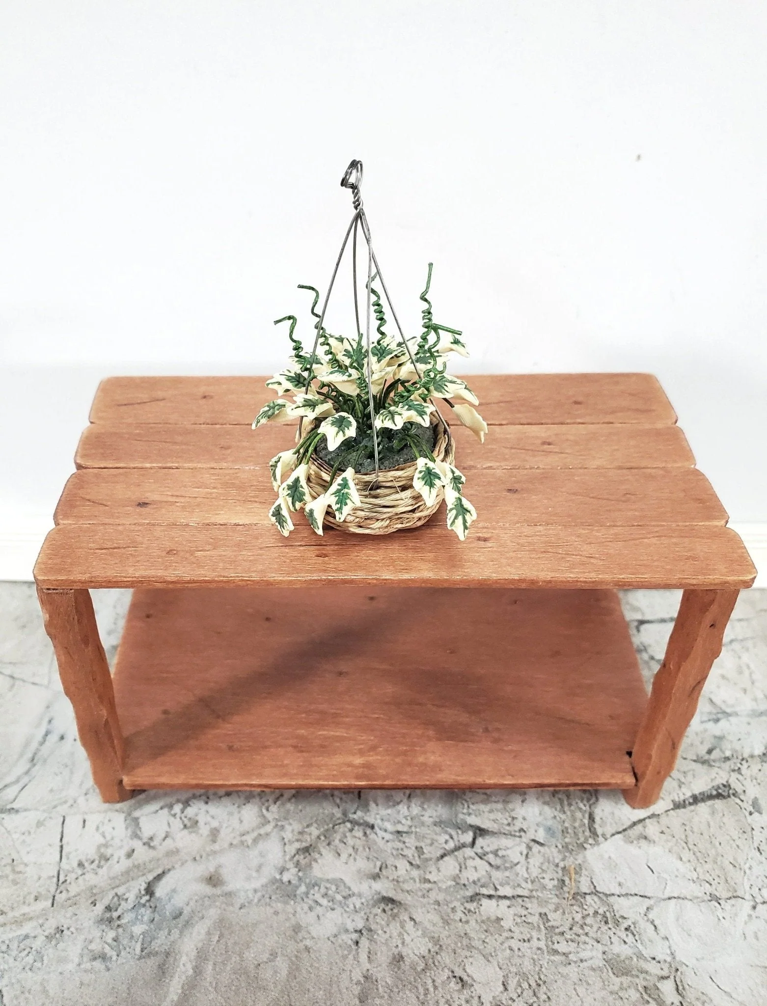 Dollhouse Hanging Plant Variegated English Ivy in Natural Fiber Basket 1:12 Scale Miniature - Image 2