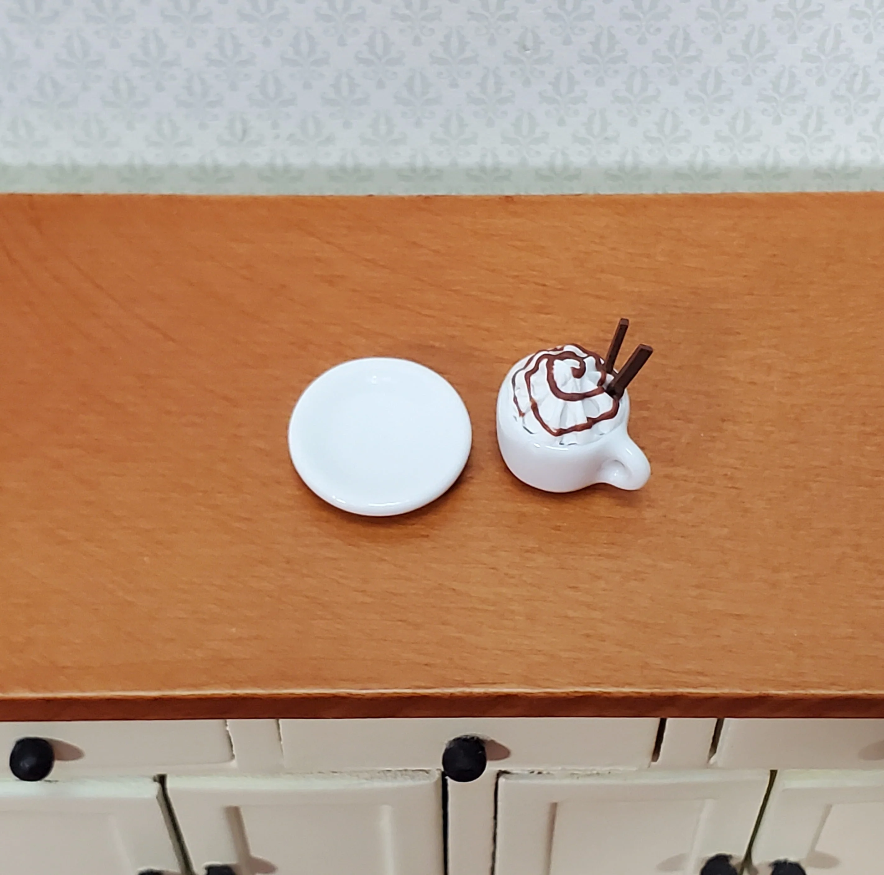 Dollhouse Hot Cocoa or Mocha Latte Mug Large with Whip Cream 1:12 Scale Miniature Food - Image 2