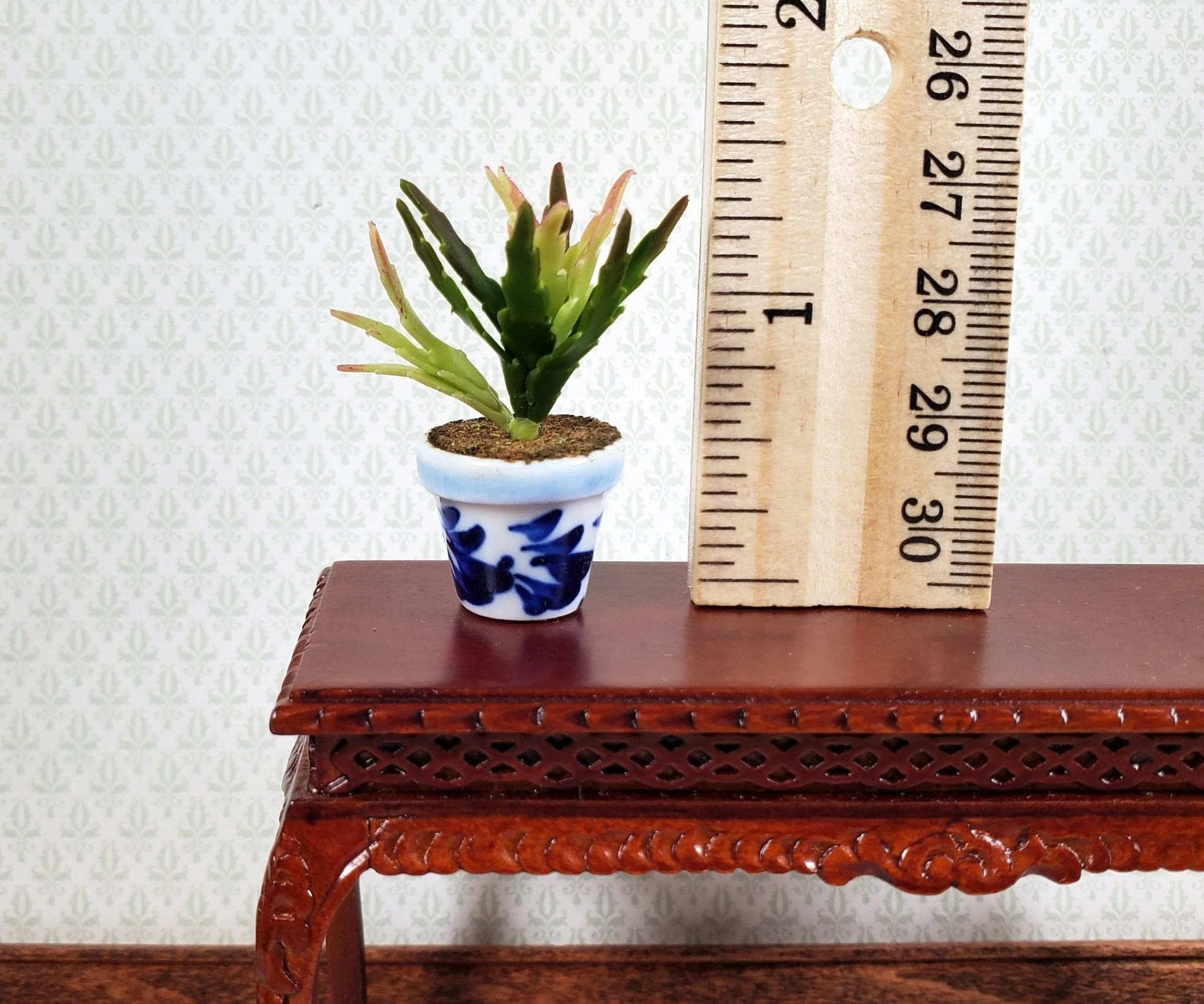Dollhouse Houseplant Christmas Cactus in Blue & White Pot 1:12 Scale Miniature - Image 4