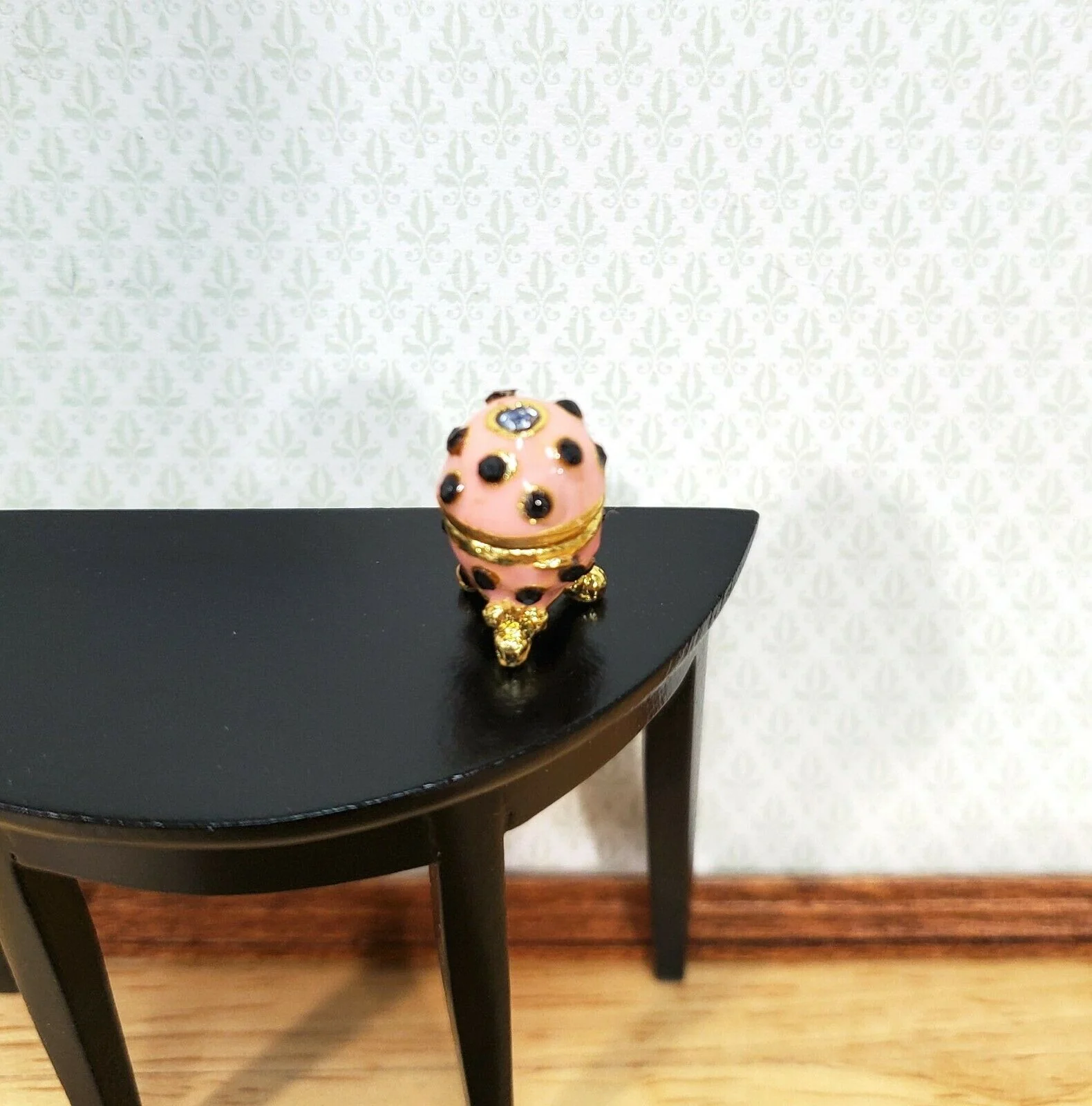 Dollhouse Jeweled Imperial Egg Opens Pink & Black 1:12 Scale Miniature Decor - Image 2