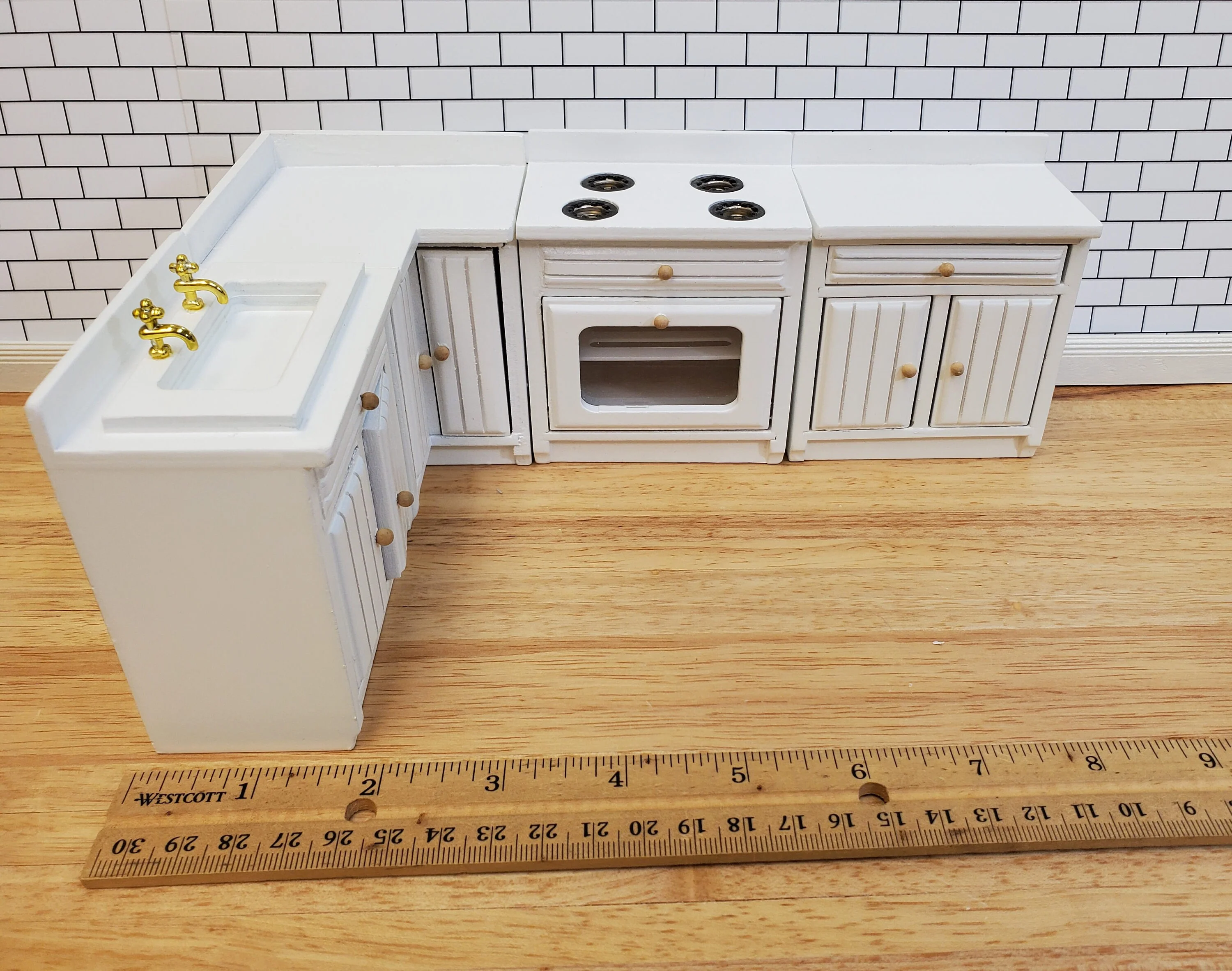 Dollhouse Kitchen Set White Sink Stove Oven Corner Piece 1:12 Scale - Image 4
