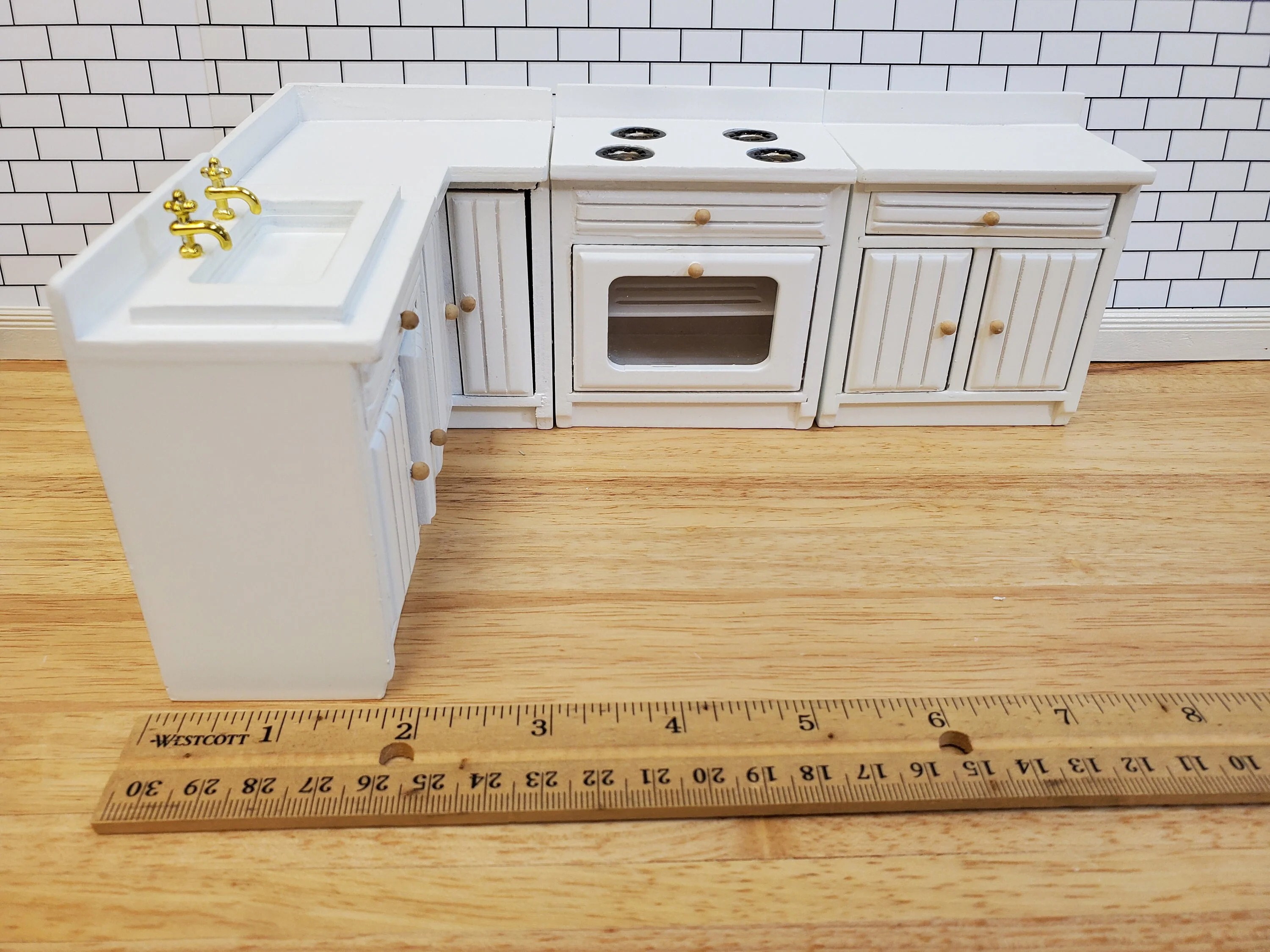 Dollhouse Kitchen Set White Sink Stove Oven Corner Piece 1:12 Scale - Image 6