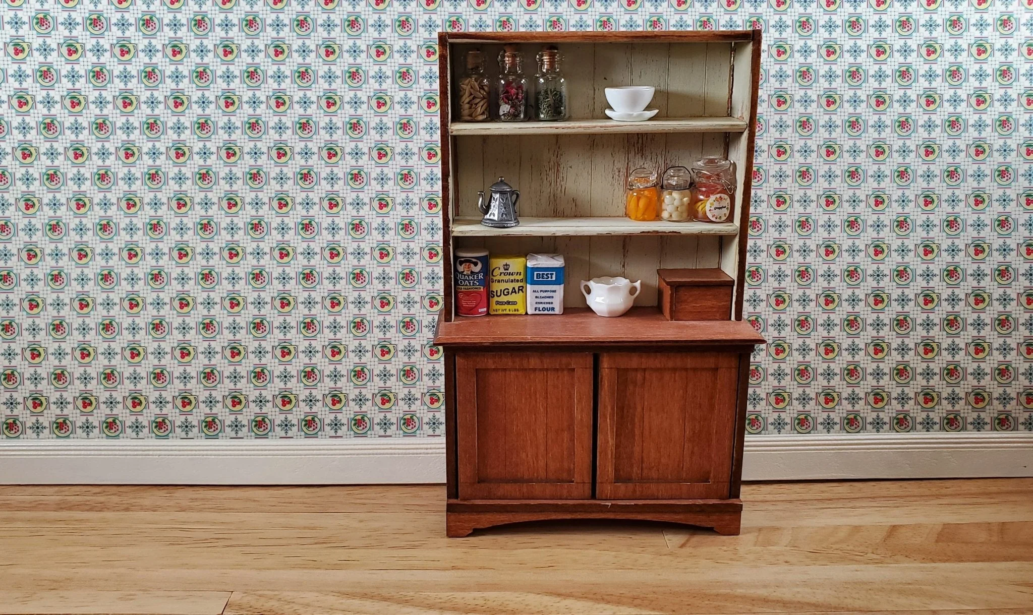 Dollhouse Kitchen Wallpaper "Teapot" Brick Design Bradbury & Bradbury 1:12 Scale - Image 2