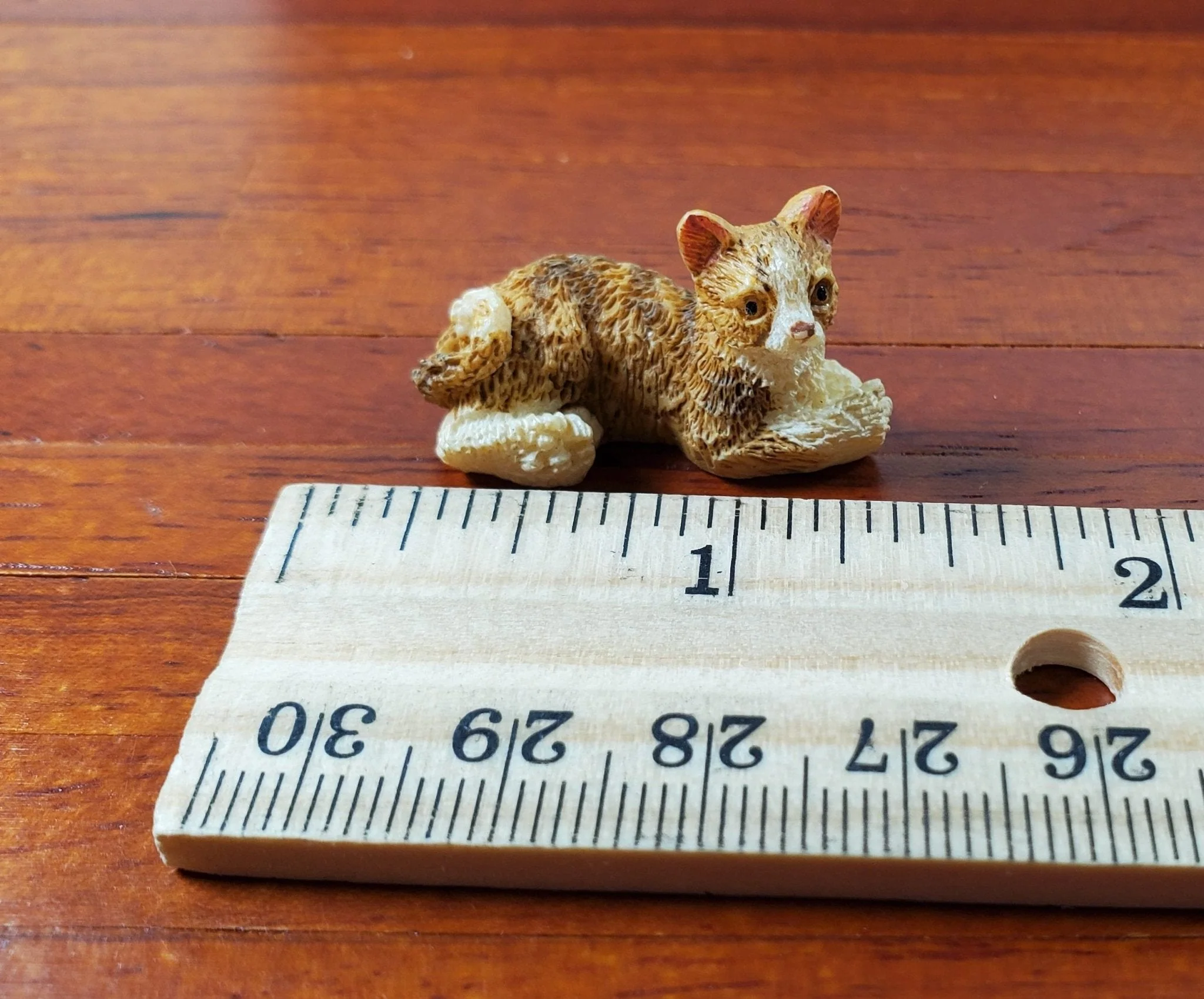 Dollhouse Kitty Cat Orange Brown White Lying Down Head Up 1:12 Sale Miniature - Image 4