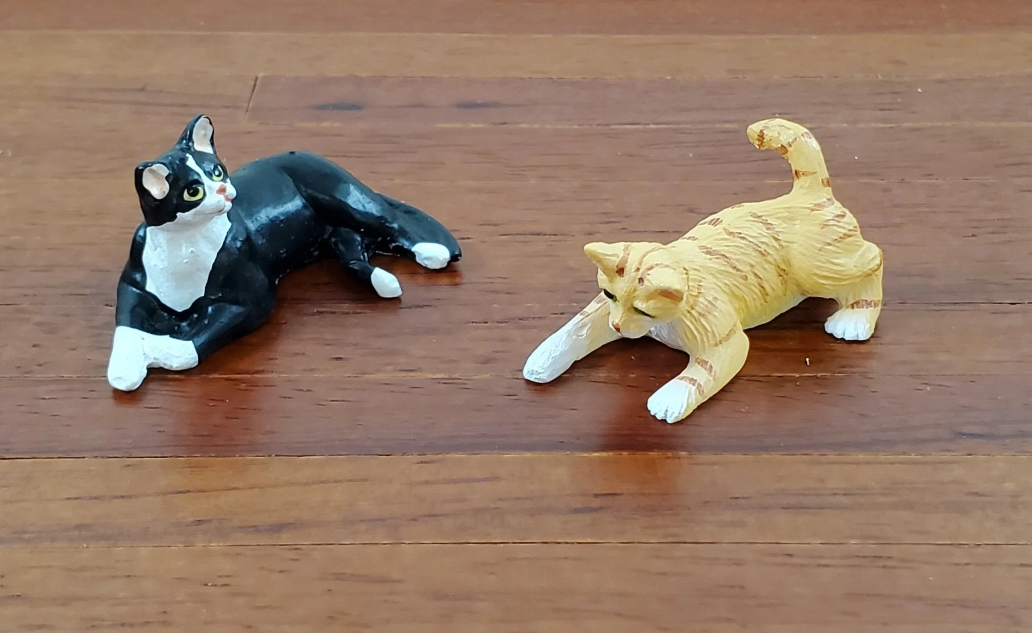 Dollhouse Kitty Cat Orange Tabby Playful Pose 1:12 Scale Miniature Pet - Image 7