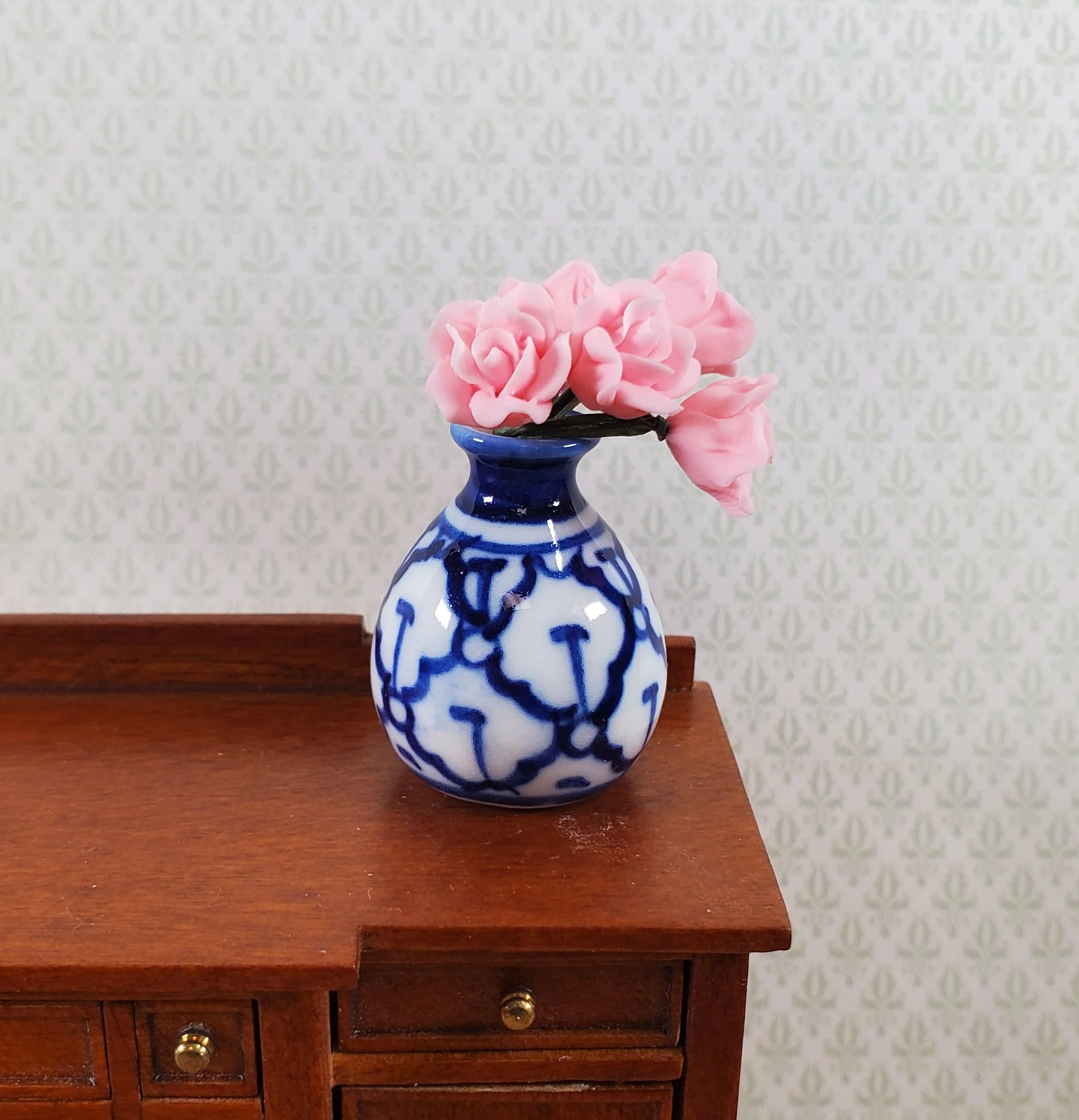 Dollhouse Large Blue & White Decorative Vase Empty 1:12 Scale Miniature - Image 3