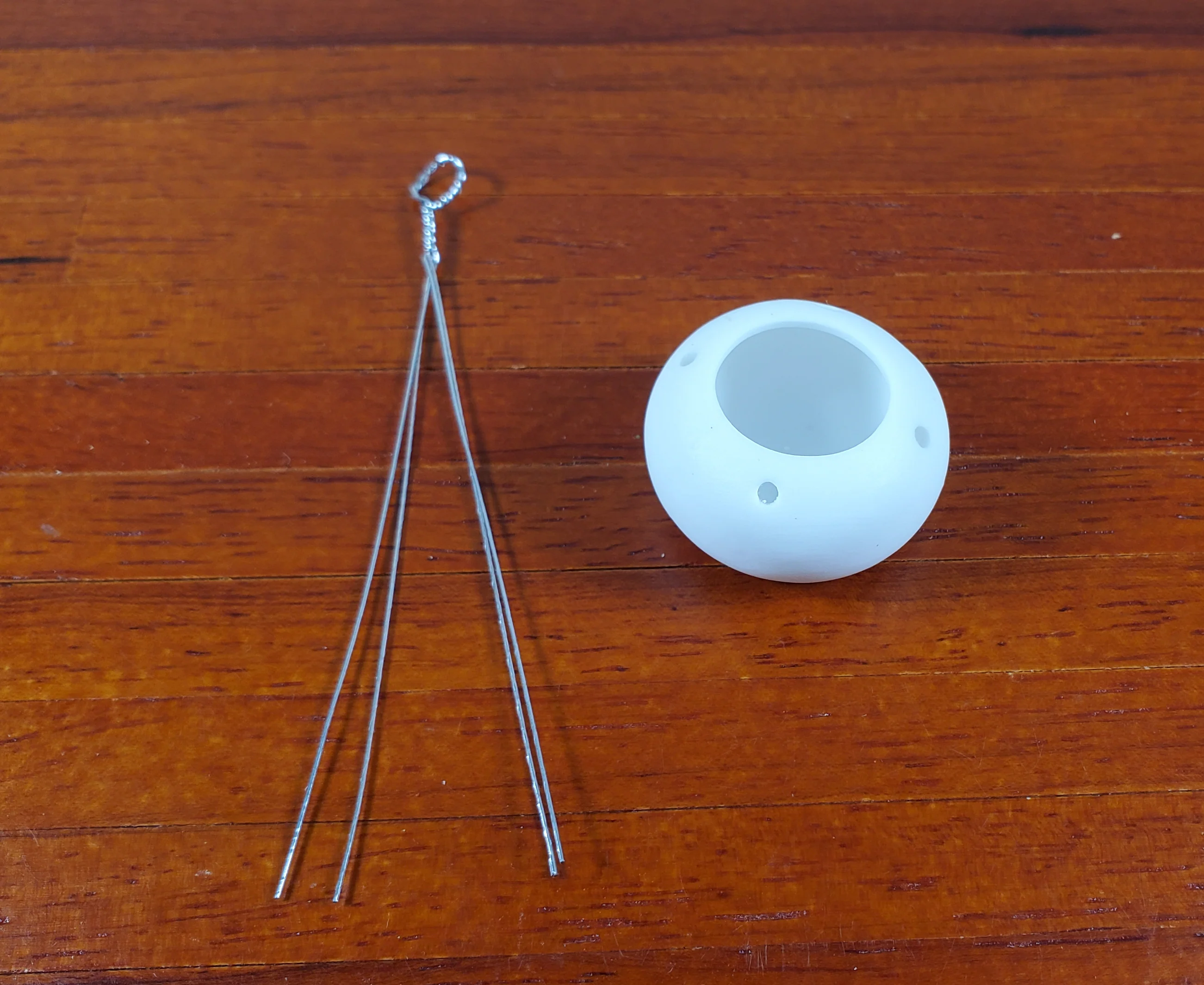 Dollhouse Large White Round Hanging Terra Cotta Planter 1:12 Scale Miniature - Image 2