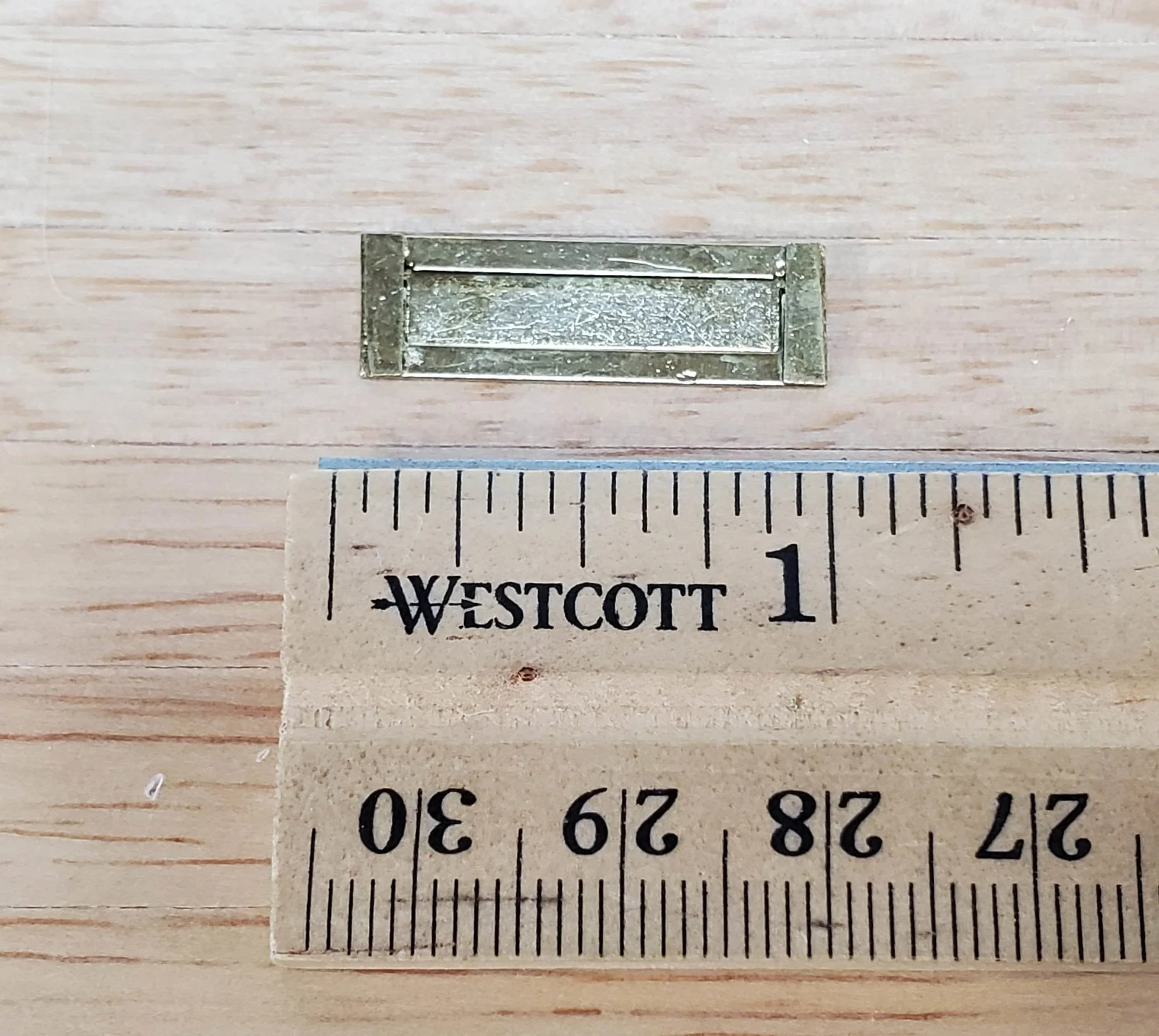 Dollhouse Letter Mail Slot for Exterior Door Opens Closes 1:12 Scale Gold Brass Metal - Image 4