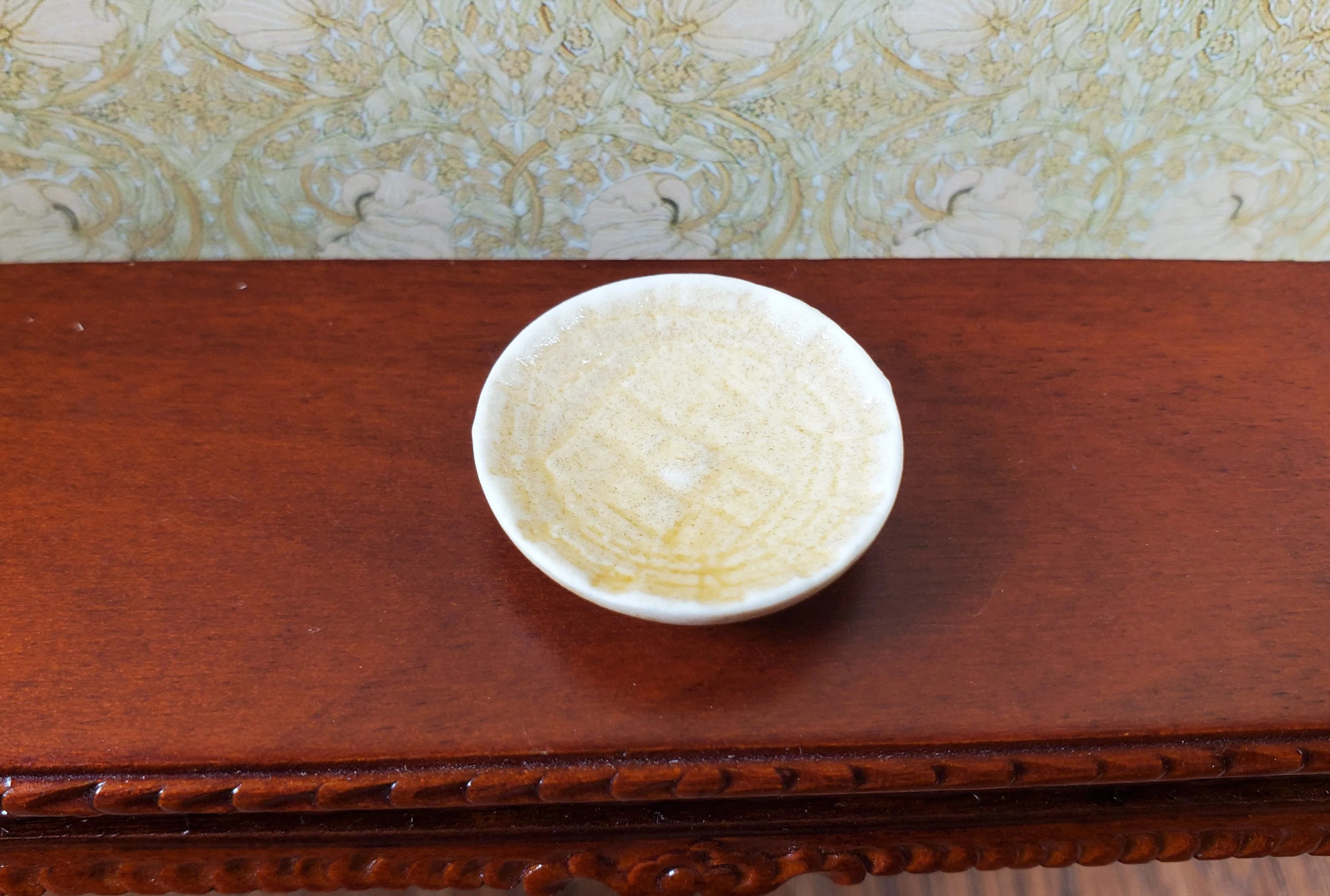Dollhouse Light Brown Ceramic Round Bowl Thatched Design 1:12 Scale Miniature - Image 2