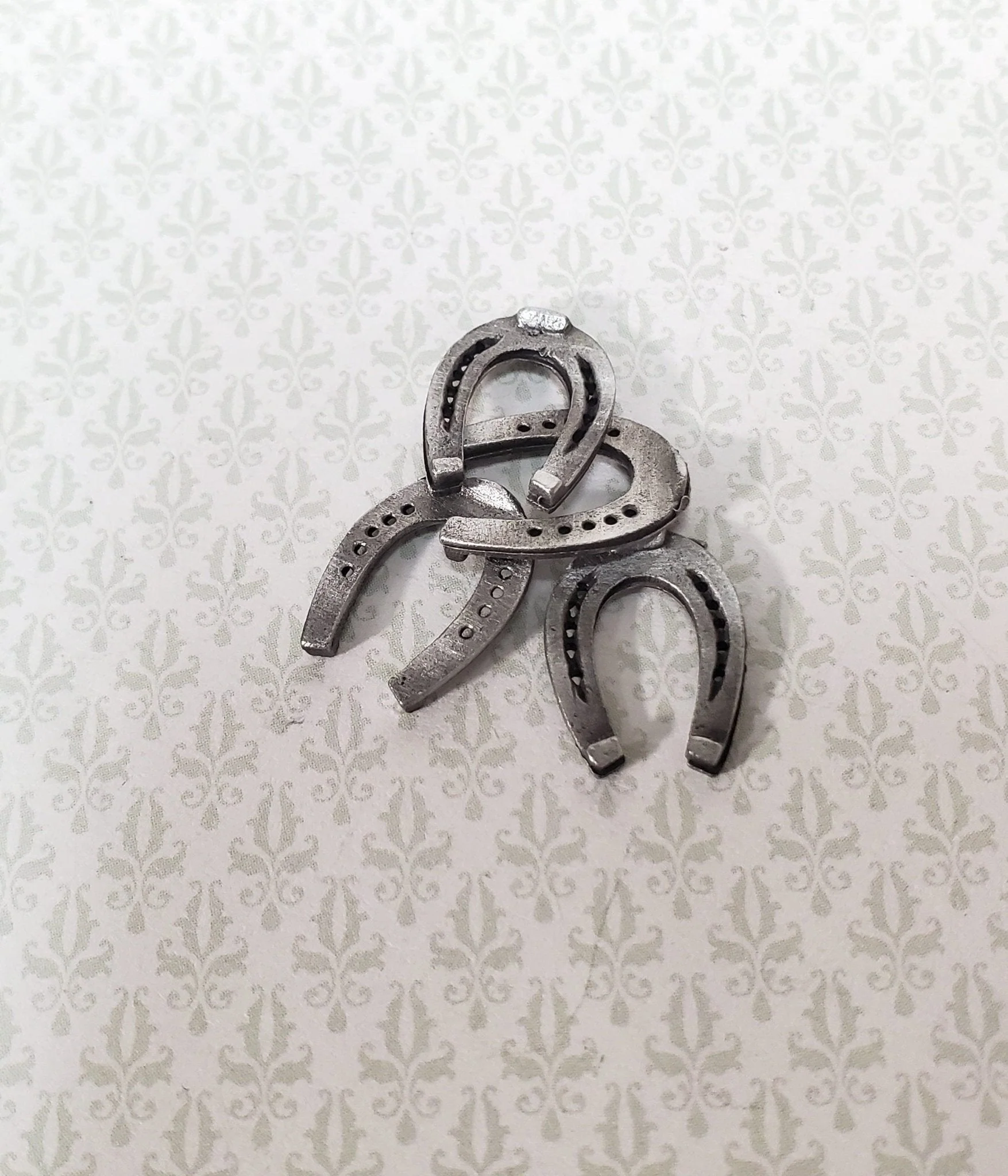 Dollhouse Lucky Horseshoes x4 Metal 1:12 Scale Miniatures by Sir Thomas Thumb
