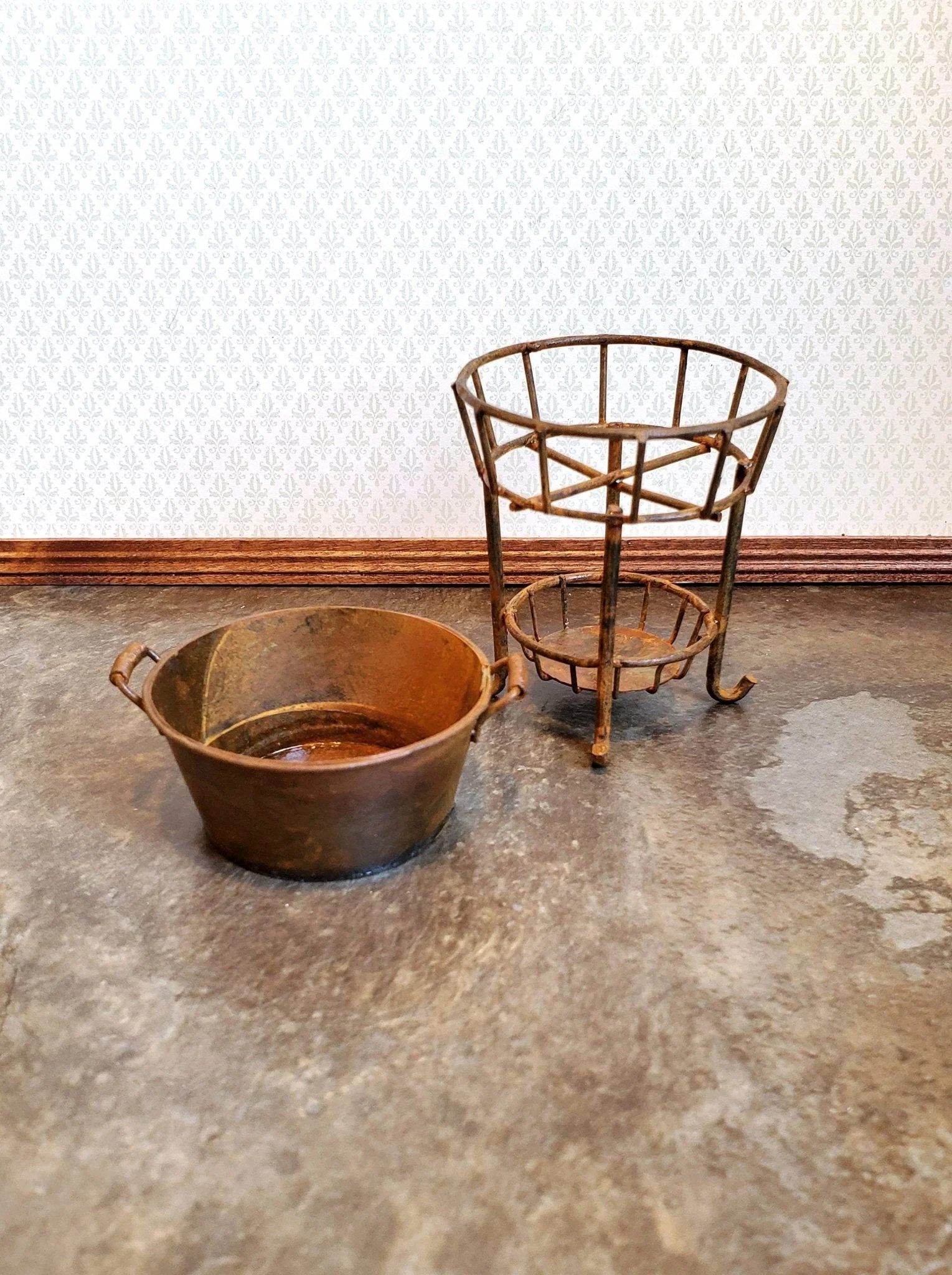 Dollhouse Metal Vat with Stand for Garden or Beverages 1:12 Scale Miniature Fairy Garden - Image 2