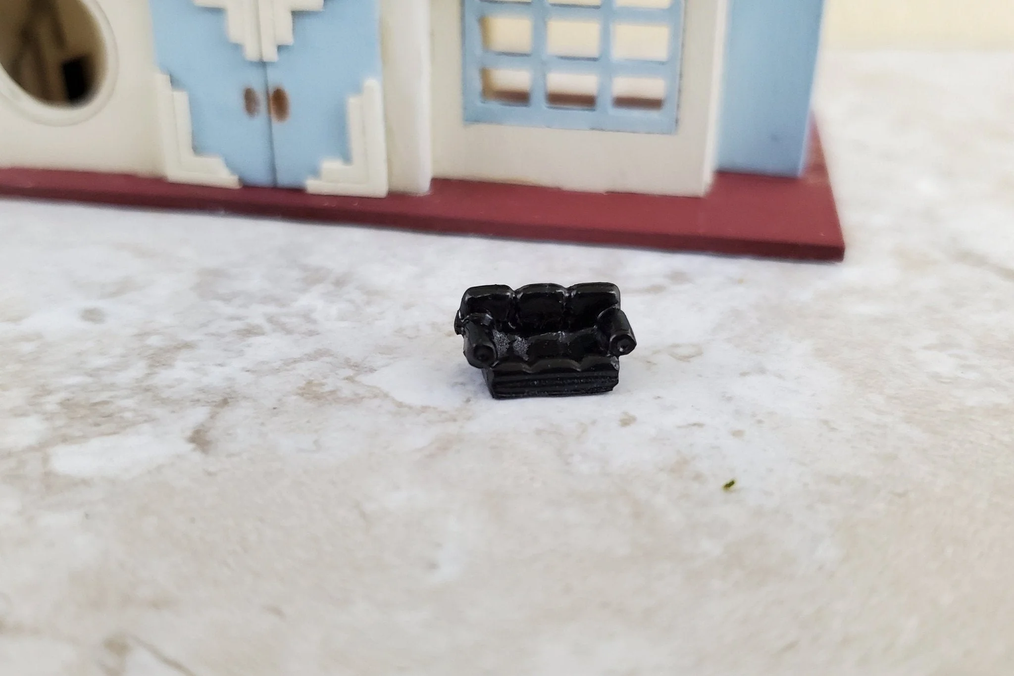 Dollhouse Miniature 1:144 Scale Sofa Couch Black Modern Micro Minis Furniture Metal