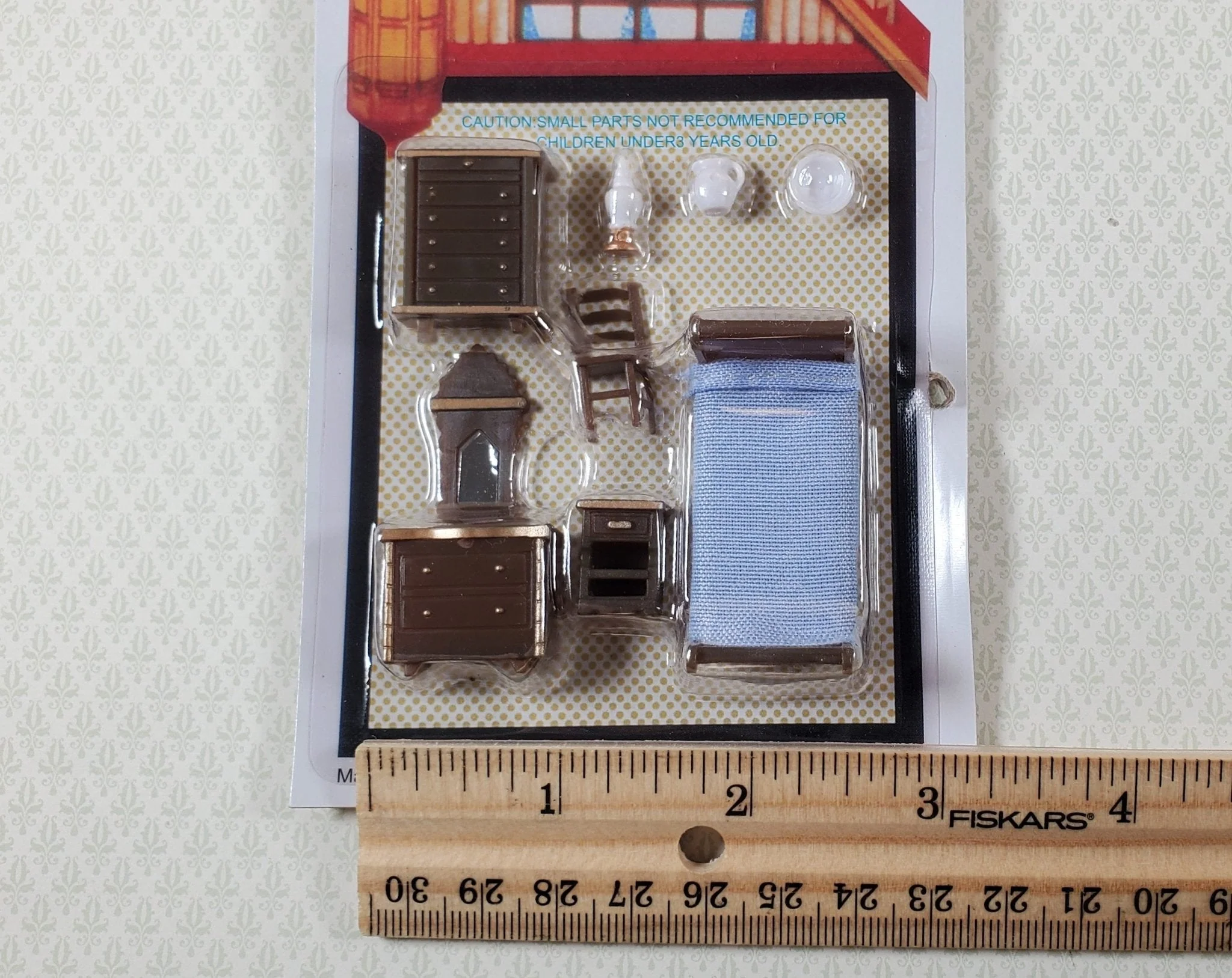 Dollhouse Miniature 1:48 Quarter Scale Bedroom Set Bed Dresser Chair Nightstand - Image 3