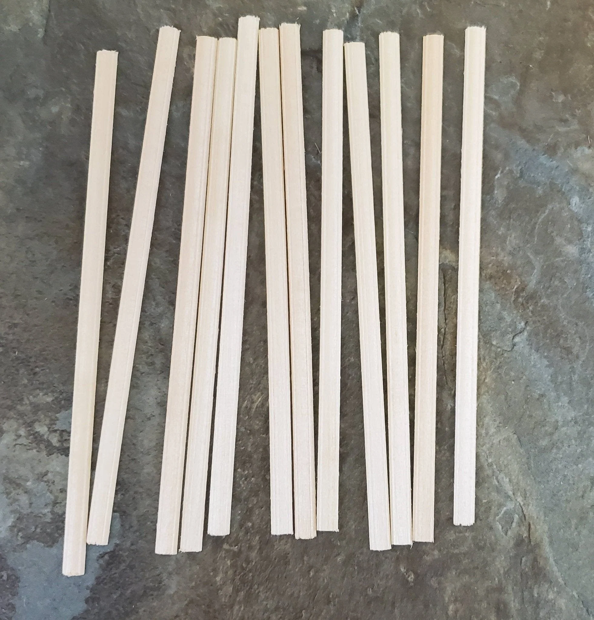 Dollhouse Miniature 6" Scrap Trim Chair Rail or Trim Molding 1/4" wide 12 Pieces 1:12 Scale Flat Back - Image 2