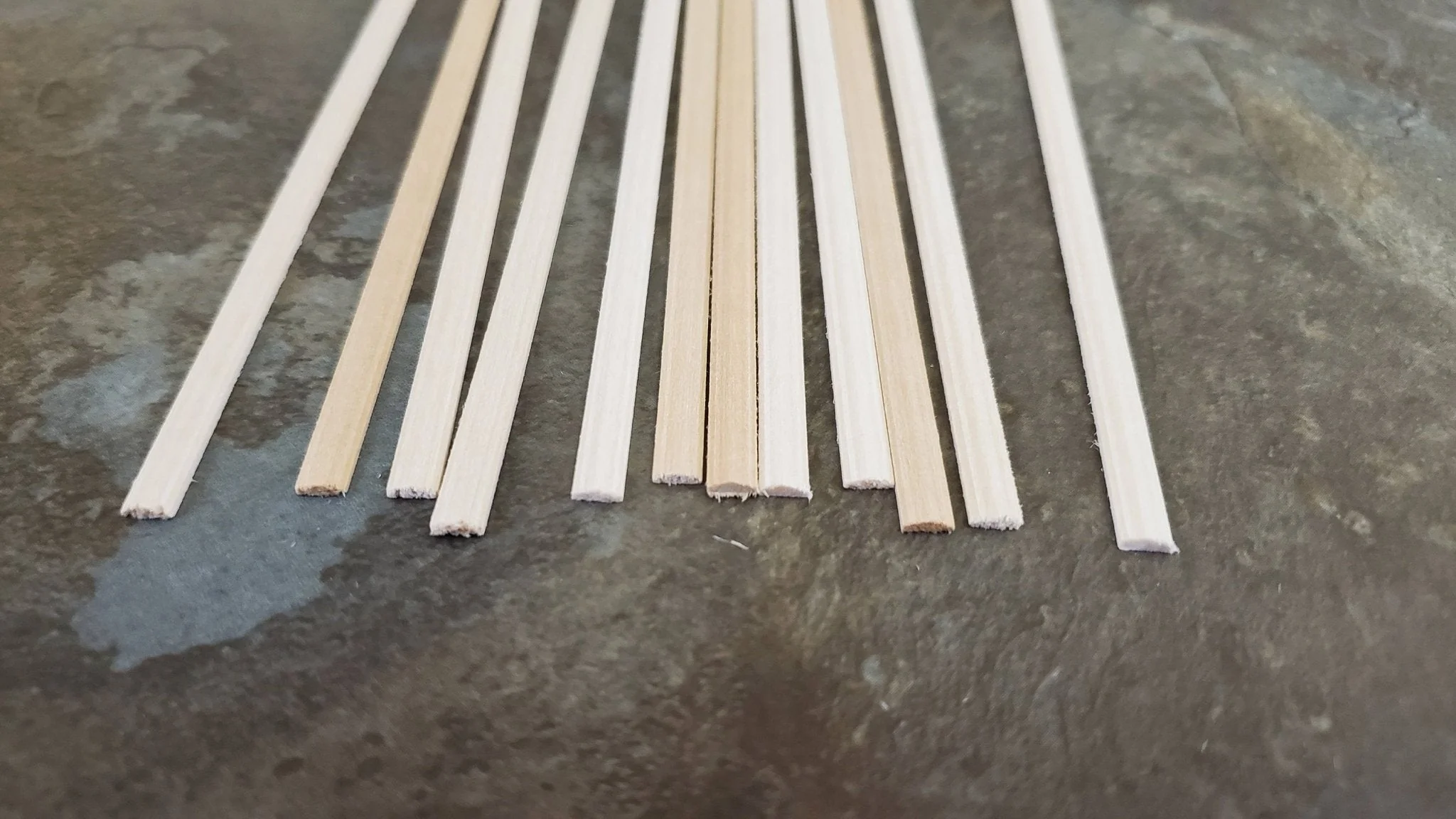 Dollhouse Miniature 6" Scrap Trim Chair Rail or Trim Molding 3/16" wide 12 Pieces 1:12 Scale Flat Back