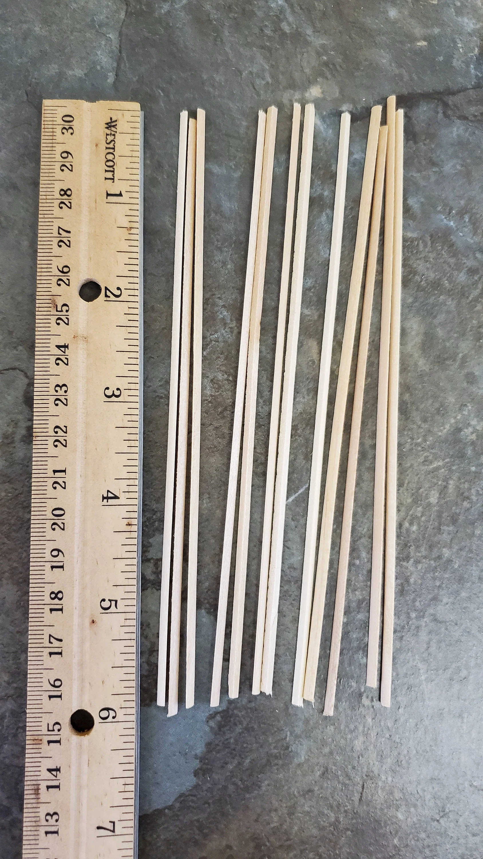 Dollhouse Miniature 6" Trim Scrap Quarter Round Tiny Wood Strip 5/64" 12 Pieces - Image 2