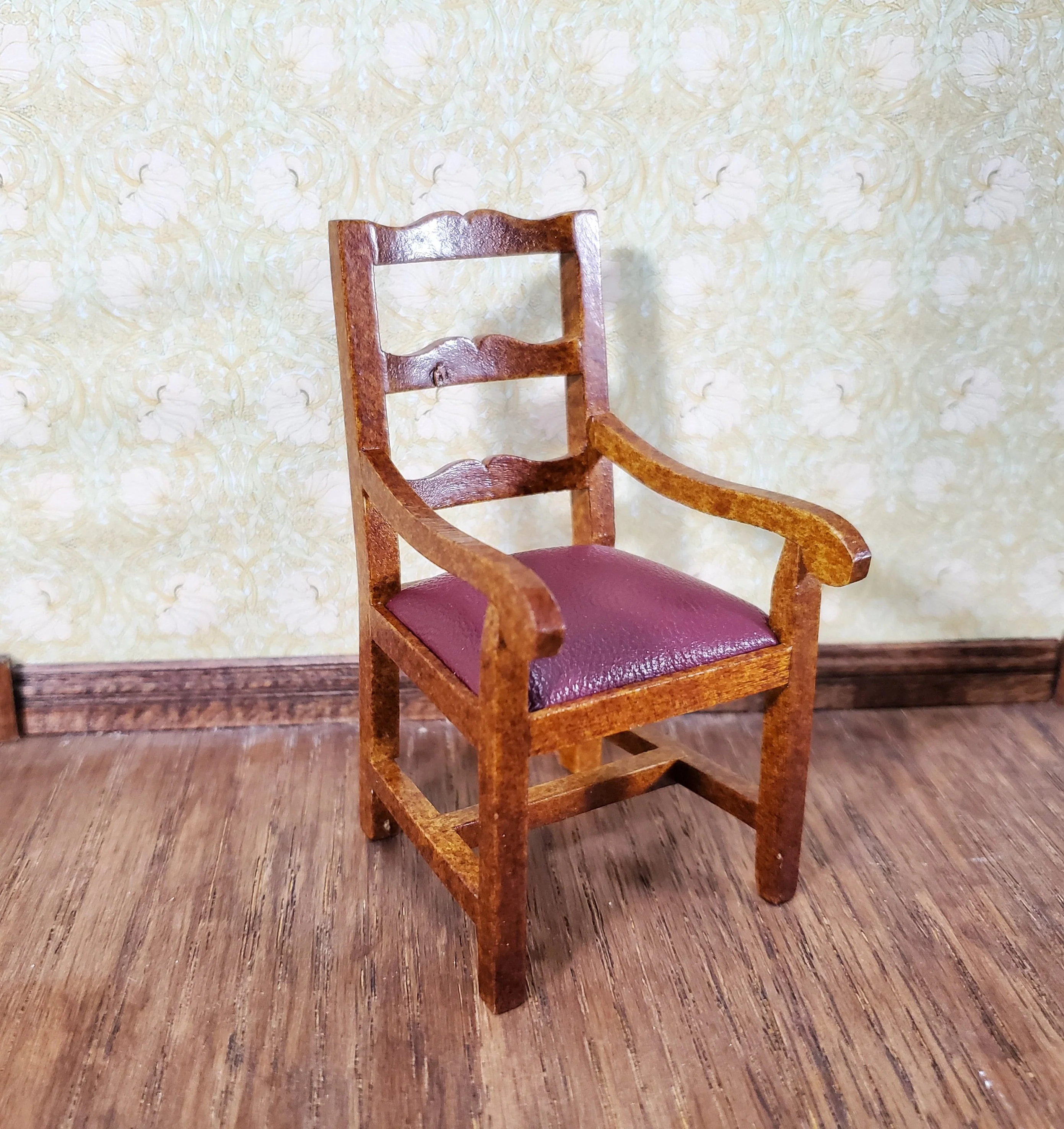 Dollhouse Arm Chair Faux Padded Leather Seat 1:12 Scale Miniature Furniture