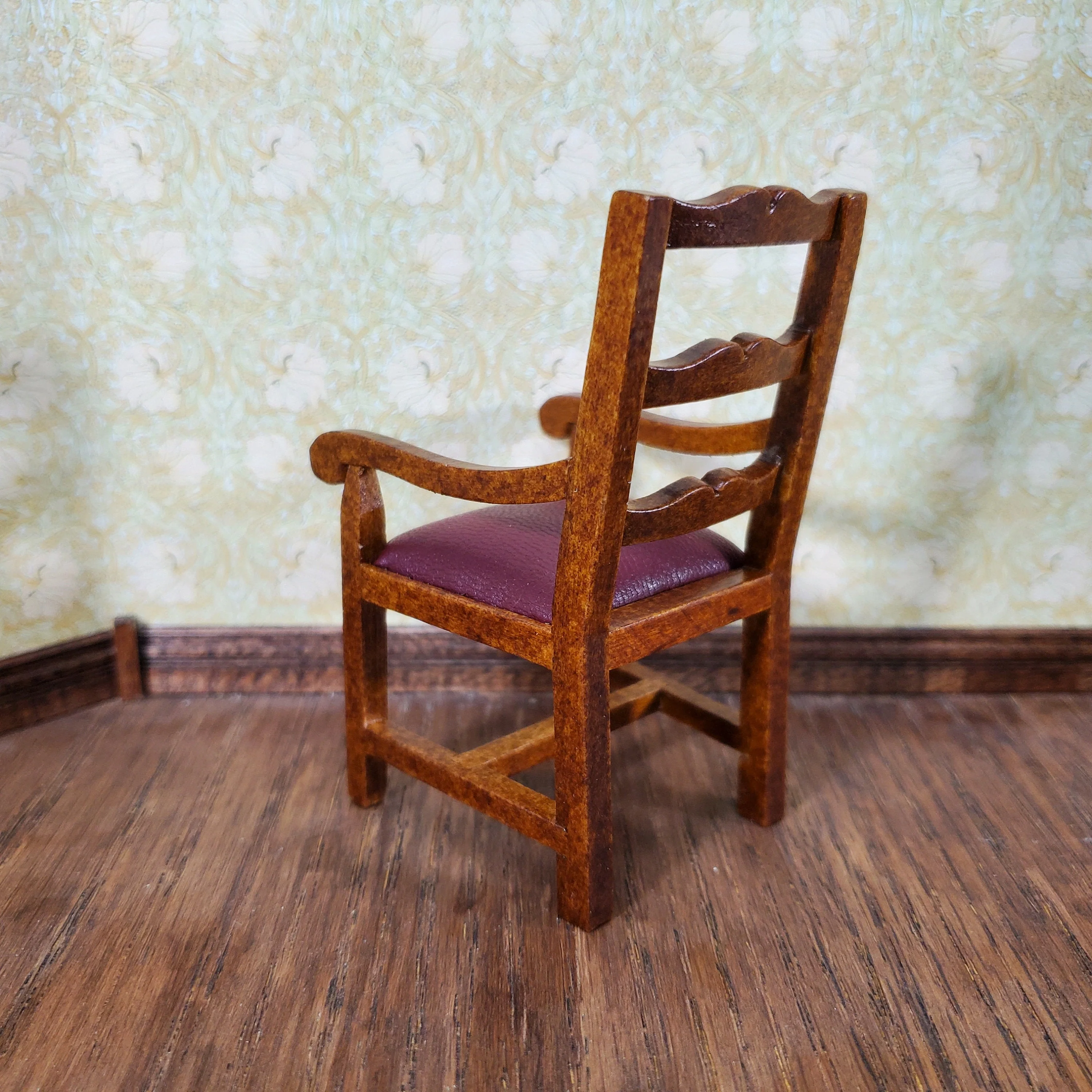 Dollhouse Arm Chair Faux Padded Leather Seat 1:12 Scale Miniature Furniture - Image 3