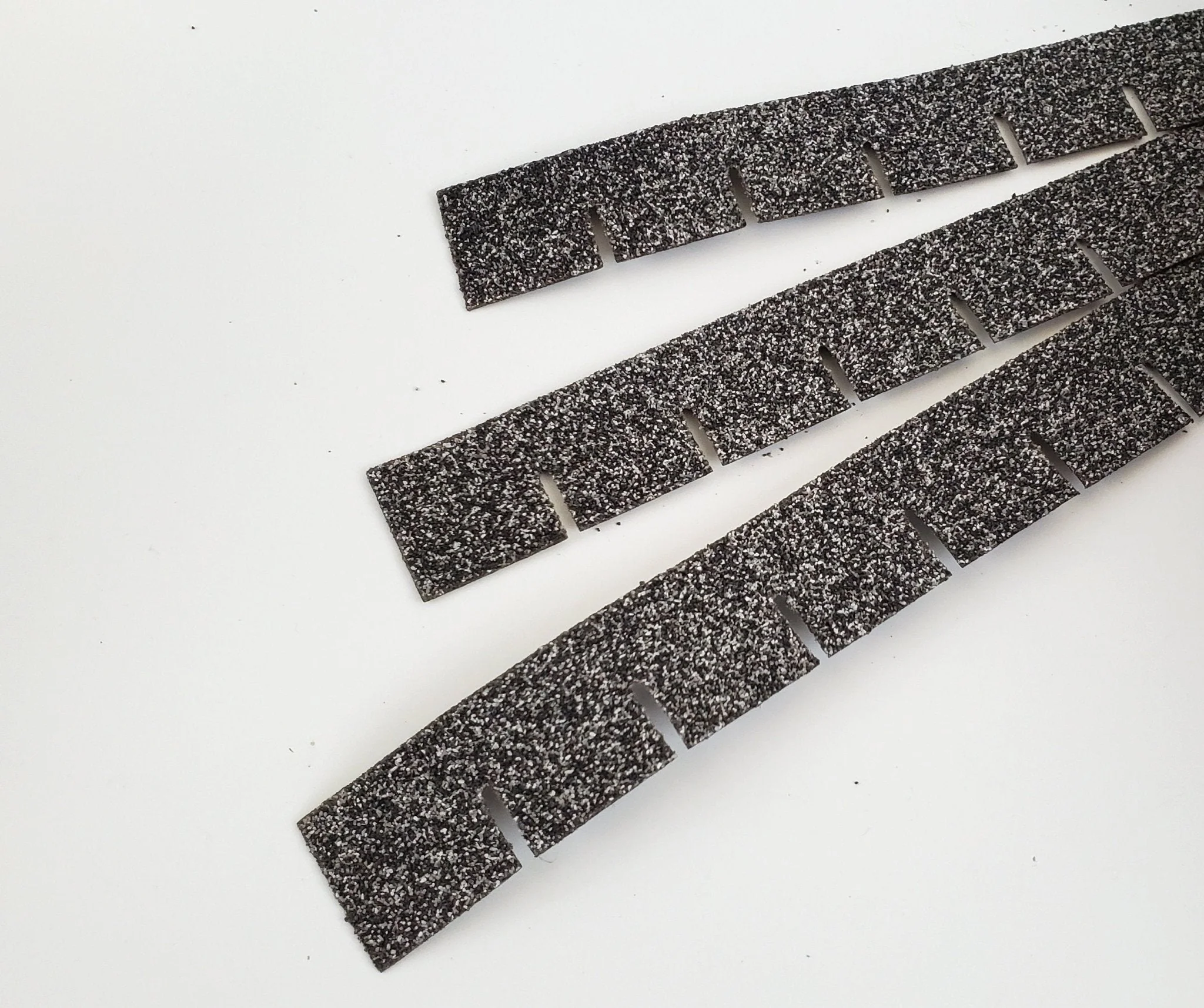 Dollhouse Miniature Asphalt Shingles Salt & Pepper Square 1:12 Scale #4005 144-157 Sq Inches - Image 4