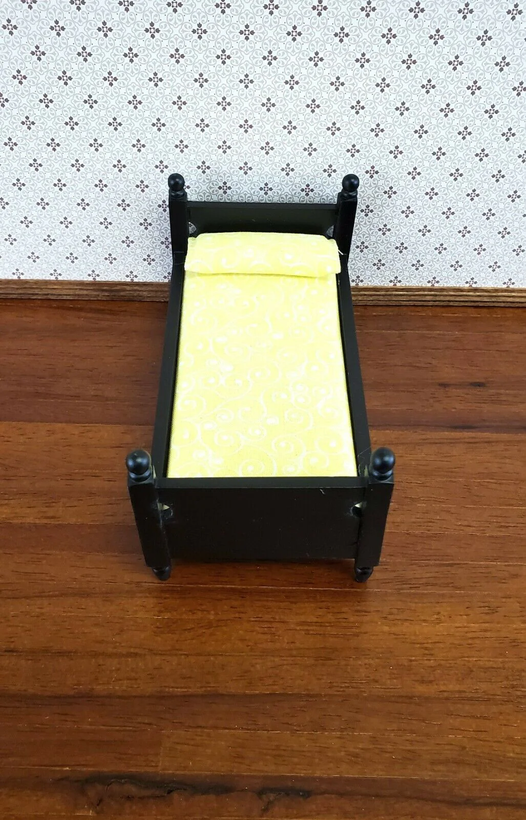 Dollhouse Miniature Black Bed with Mattress Pillow Sheets Small Childs 1:12 - Image 3