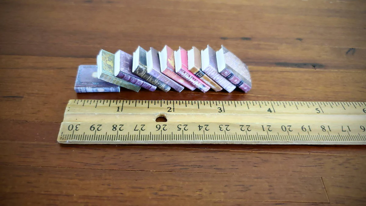 Dollhouse Miniature Book Set x10 Antique Style Set #1 1:12 Scale (blank inside) - Image 2