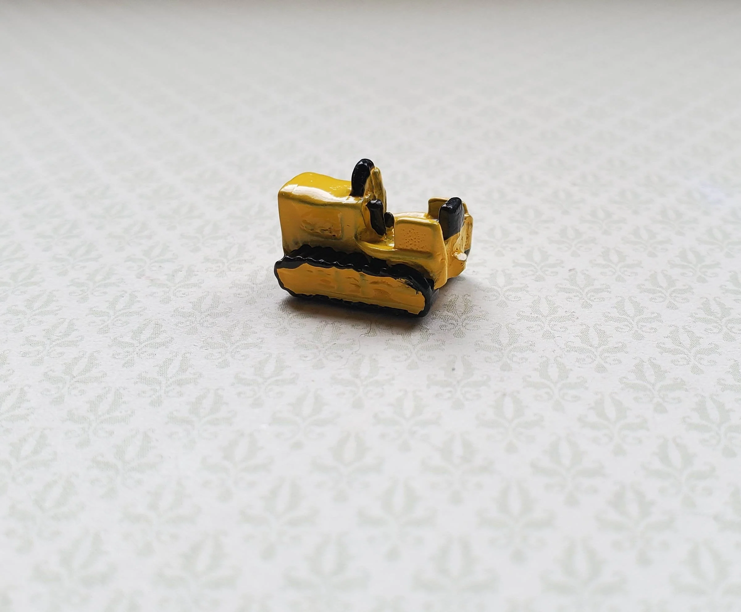 Dollhouse Miniature Bulldozer Tractor Toy Yellow & Black Metal 1:12 Scale - Image 2