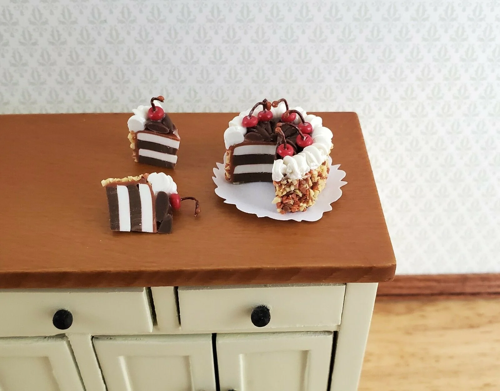 Dollhouse Miniature Cake with 3 Pieces Chocolate Cherry 1:12 Scale Dessert Food - Image 2