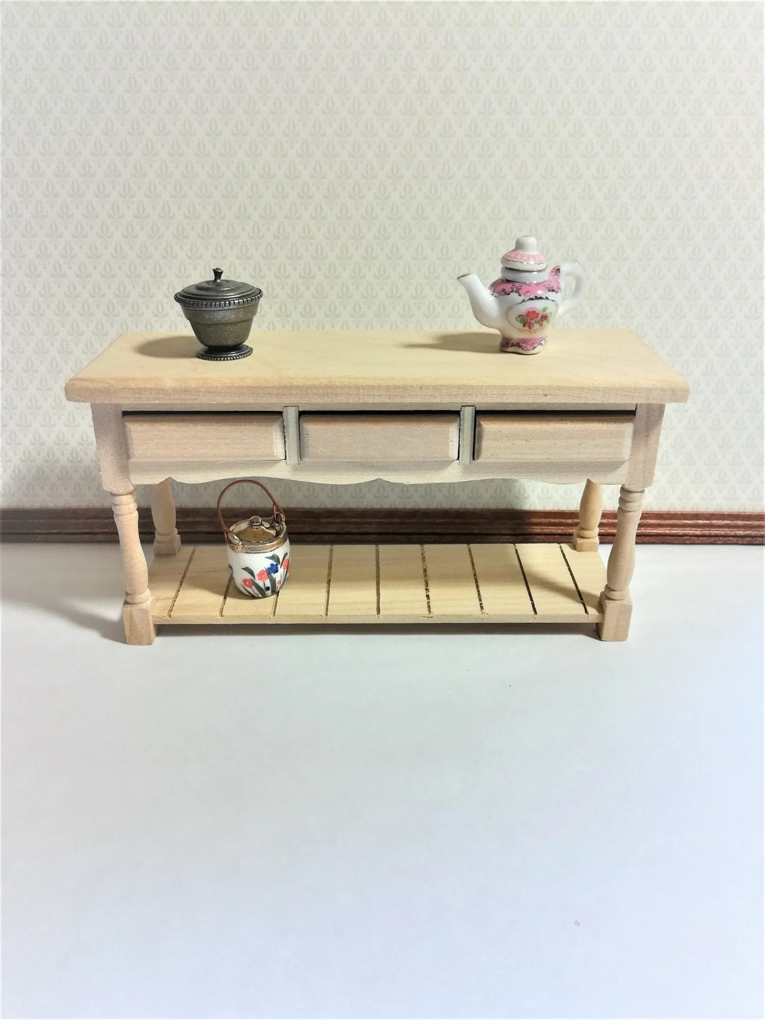 Dollhouse Miniature Ceramic Fancy Pink & White Teapot with Removable Lid 1:12 Scale - Image 4