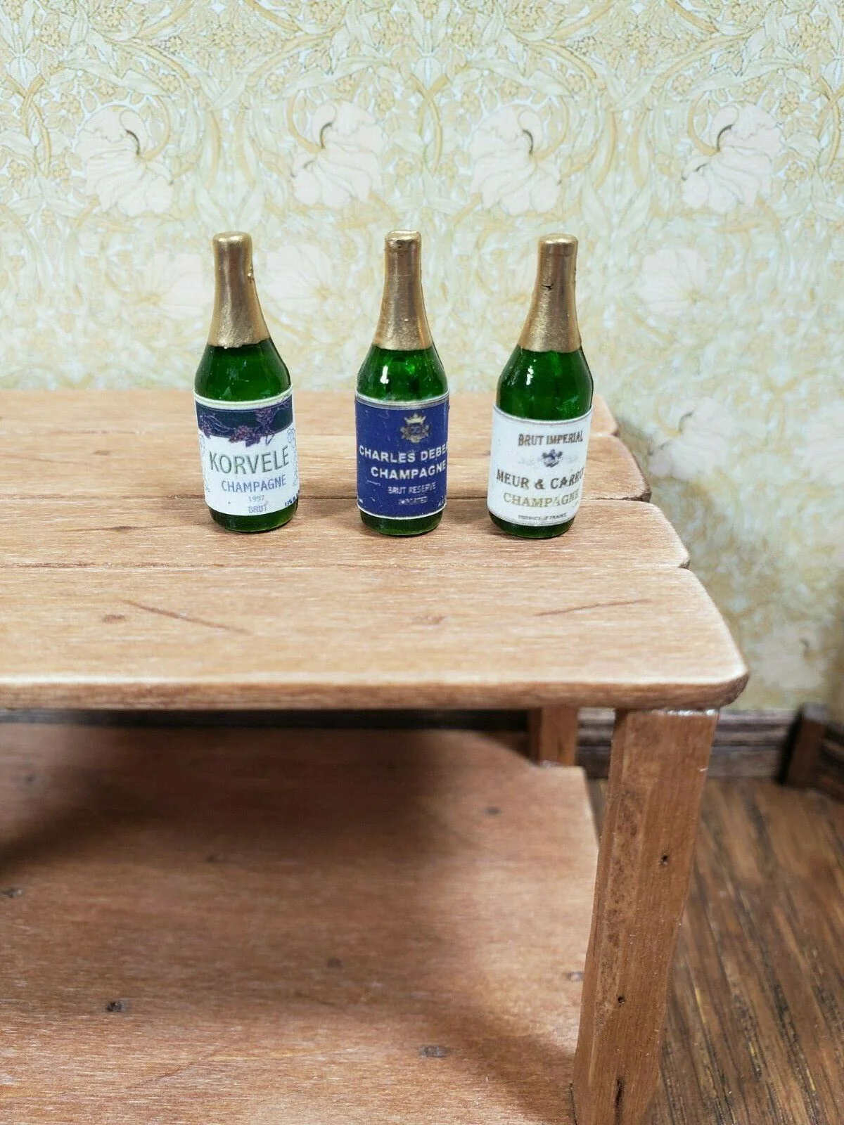 Dollhouse Miniature Champagne Bottles x3 1:12 Scale Drinks Booze Cocktails