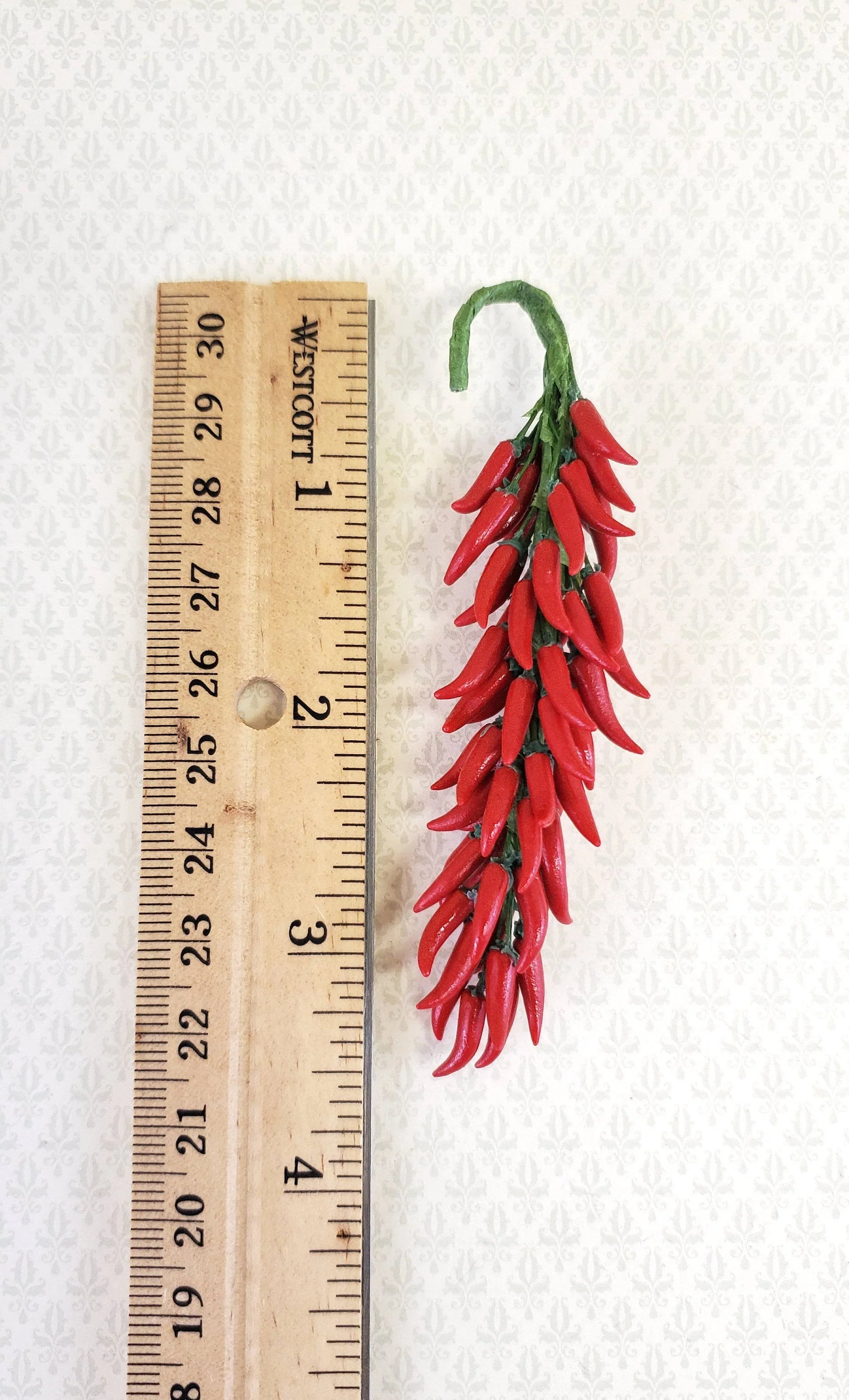 Dollhouse Red Chile Ristra 1:6 Scale Miniature 3.5" tall Decoration - Image 2