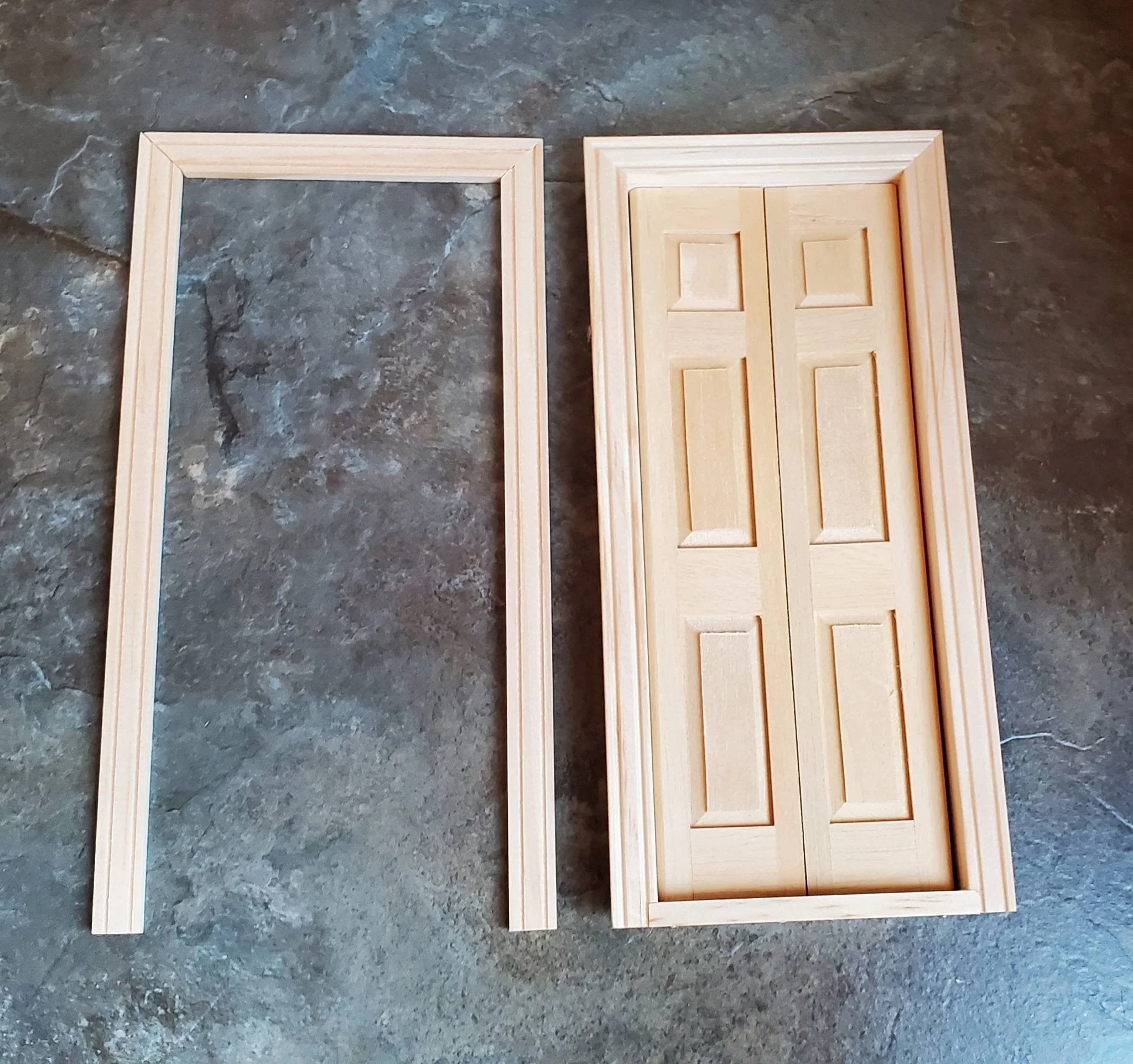 Dollhouse Miniature Door Interior Split 1:12 Scale by Houseworks - Image 3