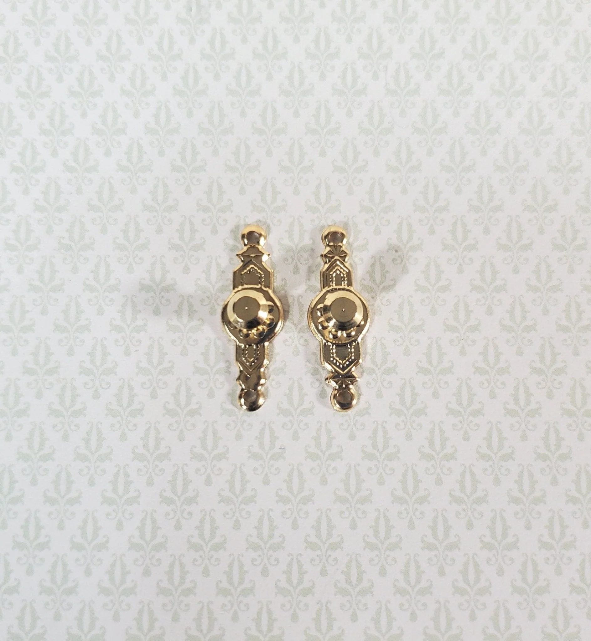Dollhouse Miniature Doorknobs Handles Fancy Gold 1 Set 1:12 Scale CLA05510