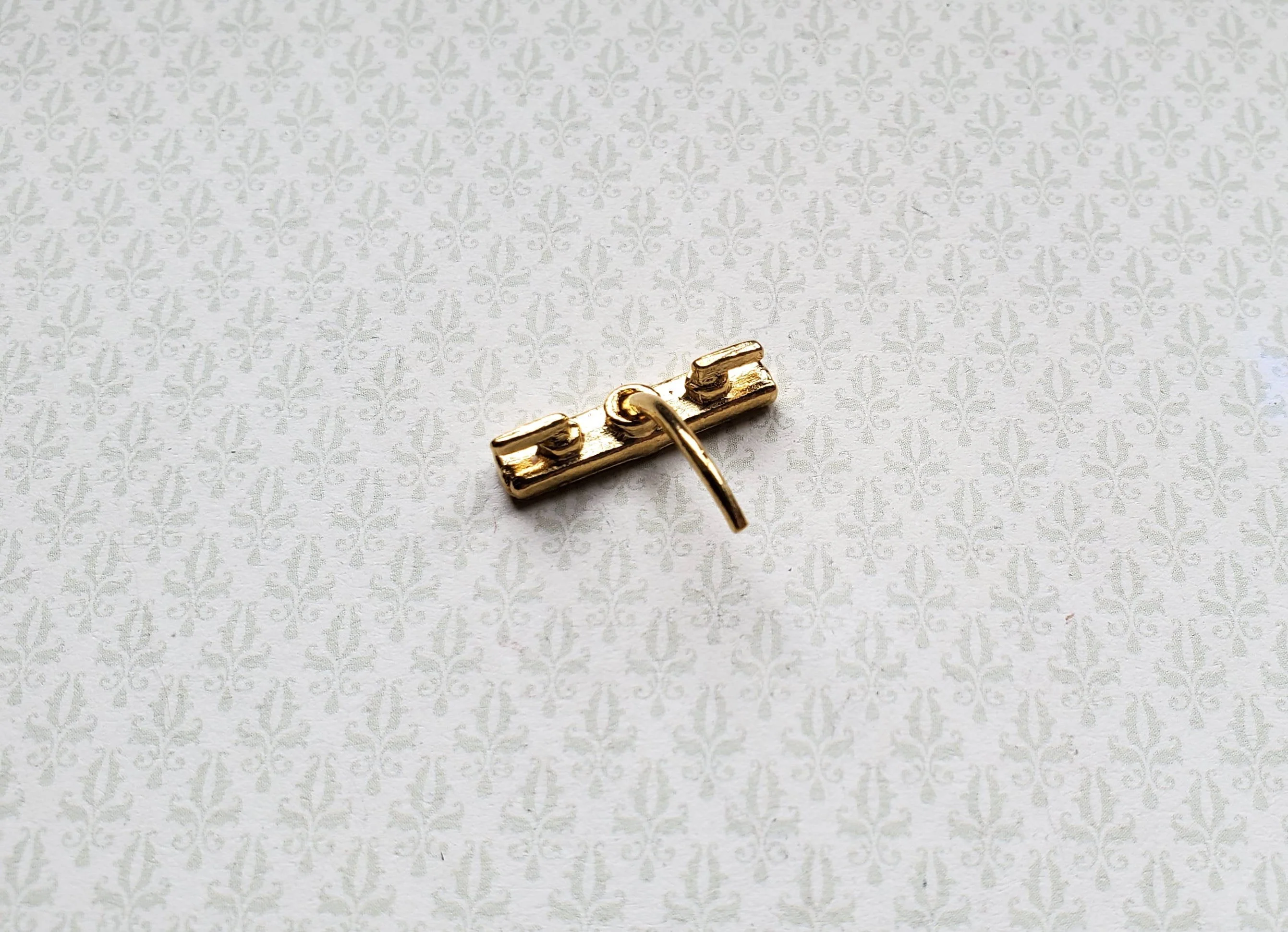 Dollhouse Faucet Tap for Kitchen or Bathroom Sink 1:12 Scale Gold Metal - Image 2