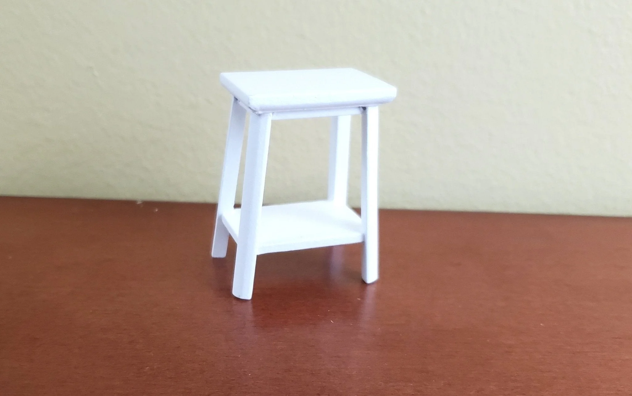 Dollhouse Miniature Fern or Plant Stand Side Table White Finish 1:12 Scale Furniture