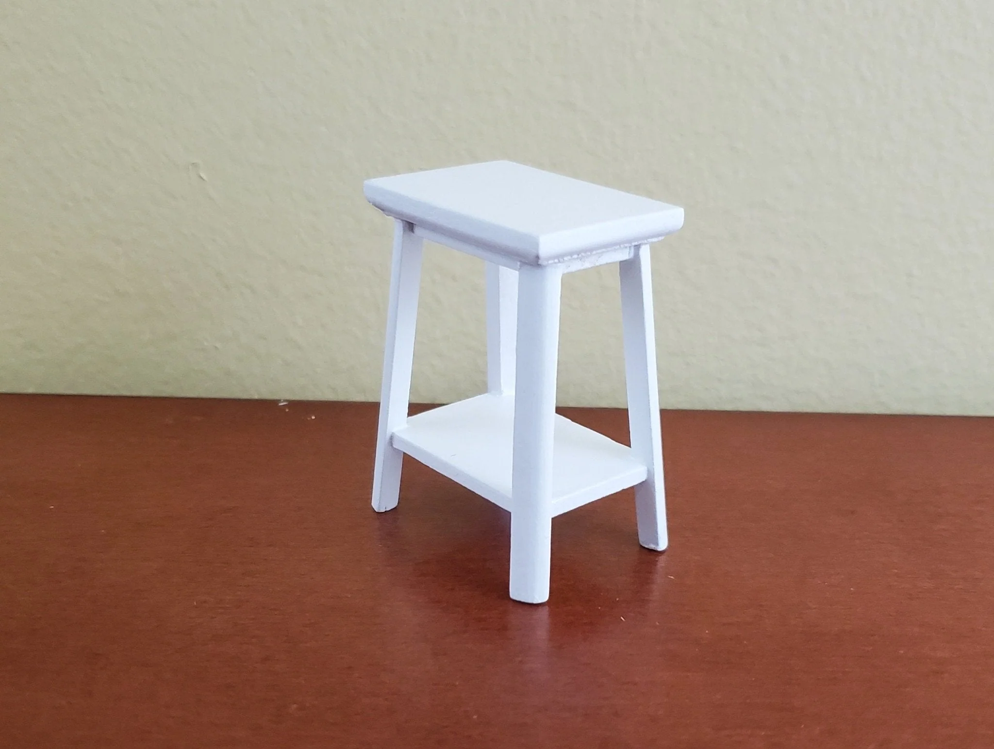 Dollhouse Miniature Fern or Plant Stand Side Table White Finish 1:12 Scale Furniture - Image 2